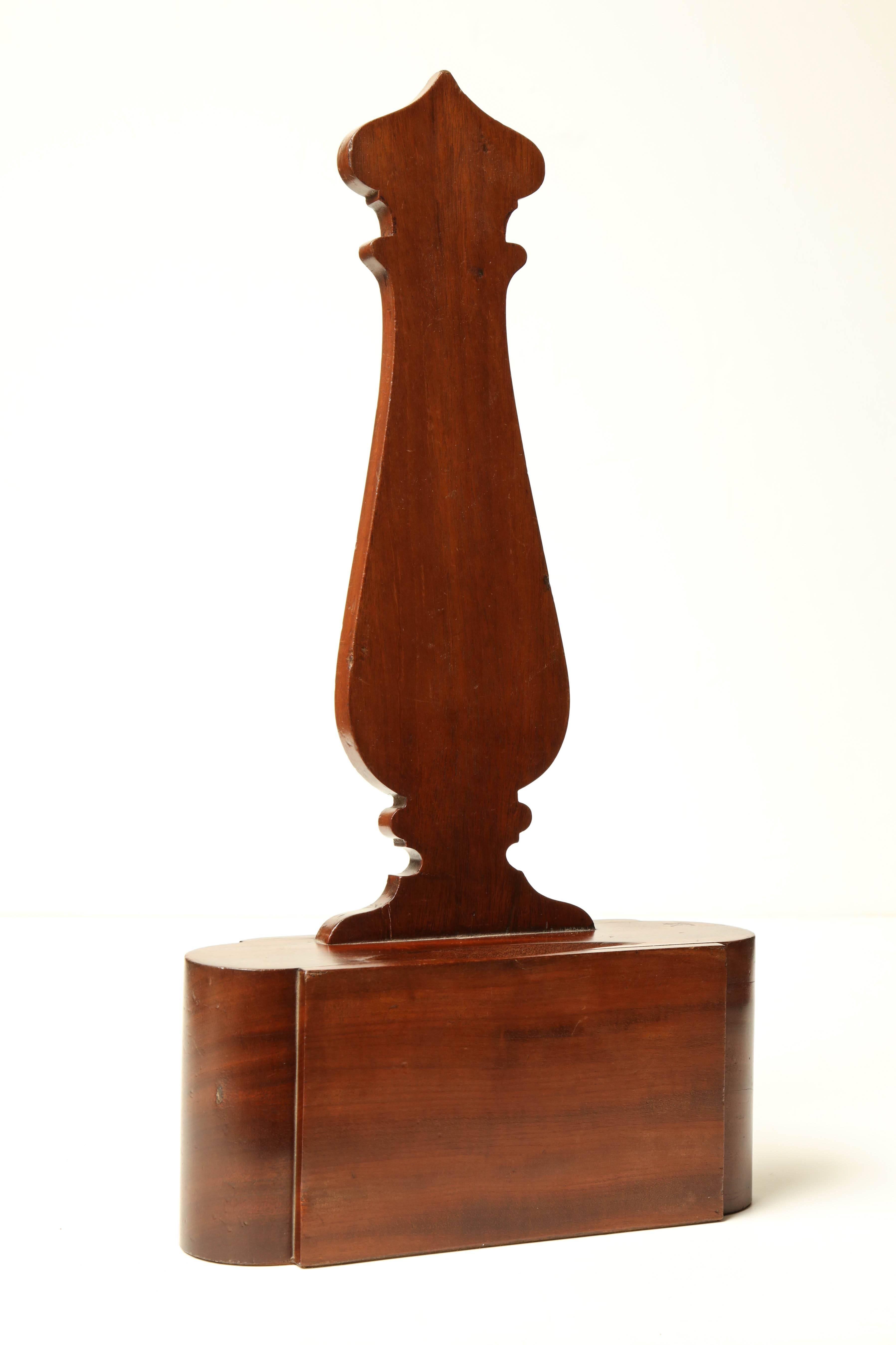 Mid-19th Century English, Mahogany, Weighted Charger Stand For Sale 1