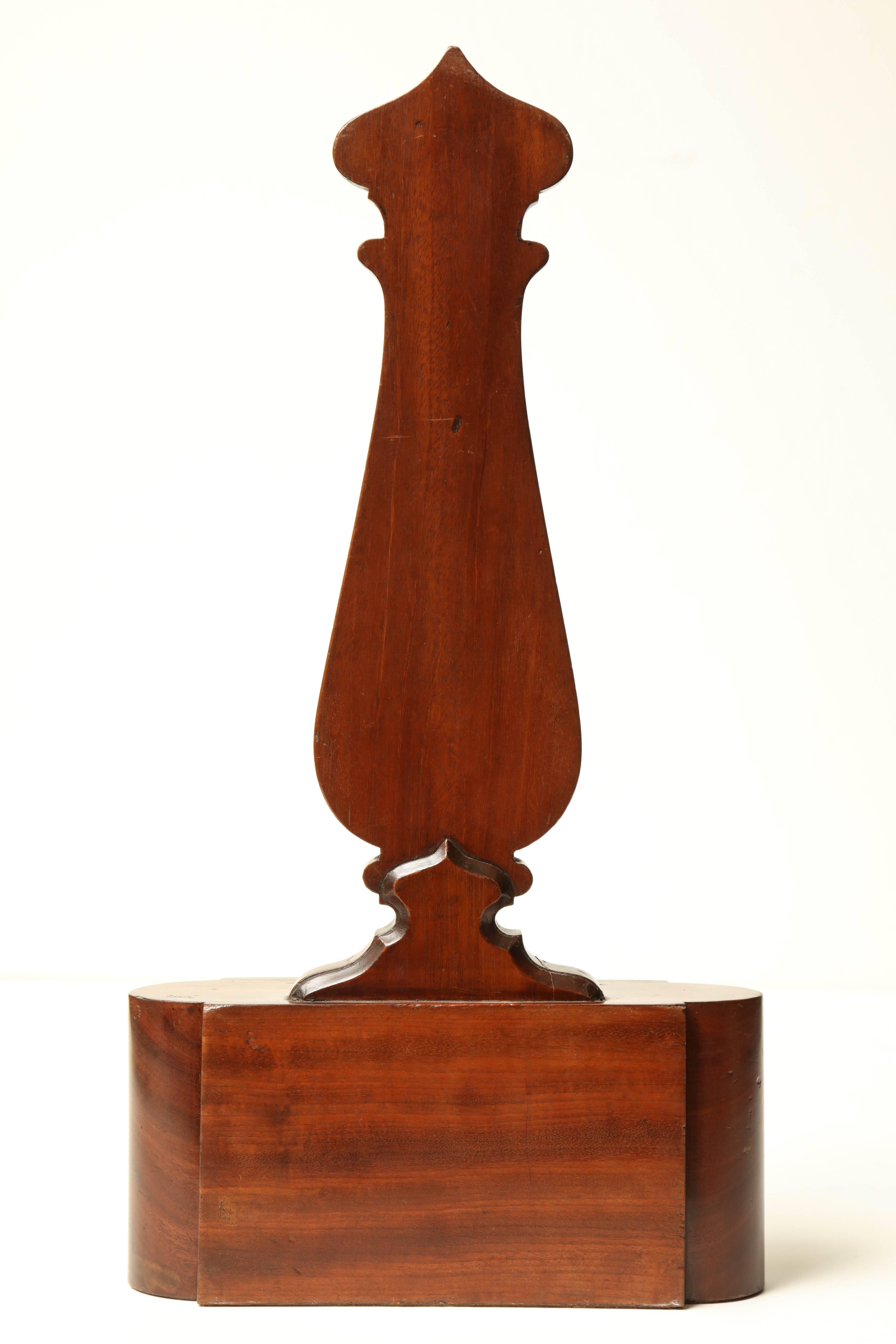 Mid-19th Century English, Mahogany, Weighted Charger Stand For Sale 3