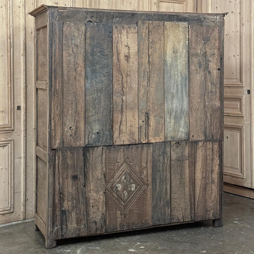 Mid-19th Century English Oak Wardrobe in Stripped Oak For Sale 14