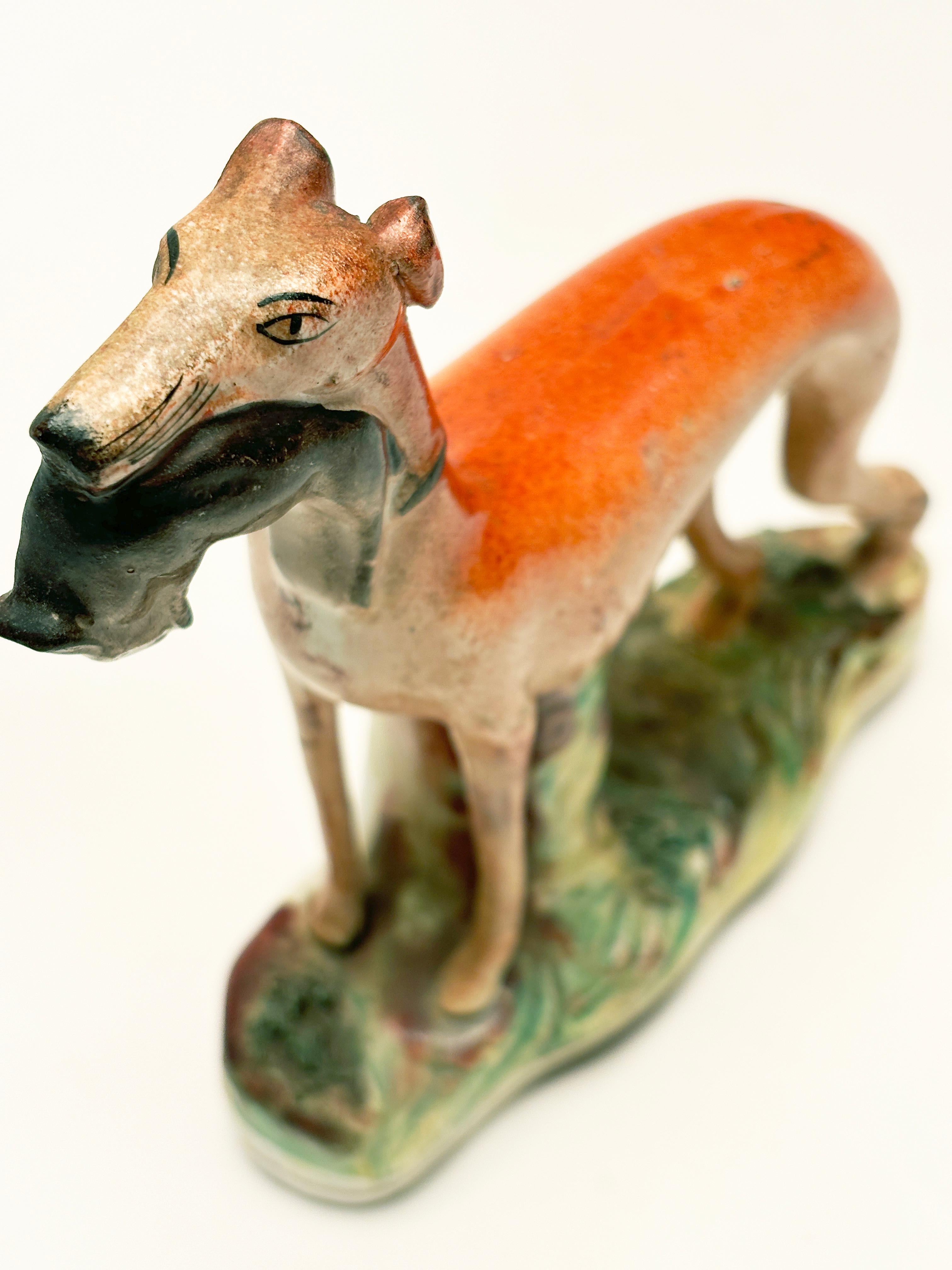 Figurina della metà del 19° secolo dello Staffordshire inglese con coniglio e whippet in vendita 8