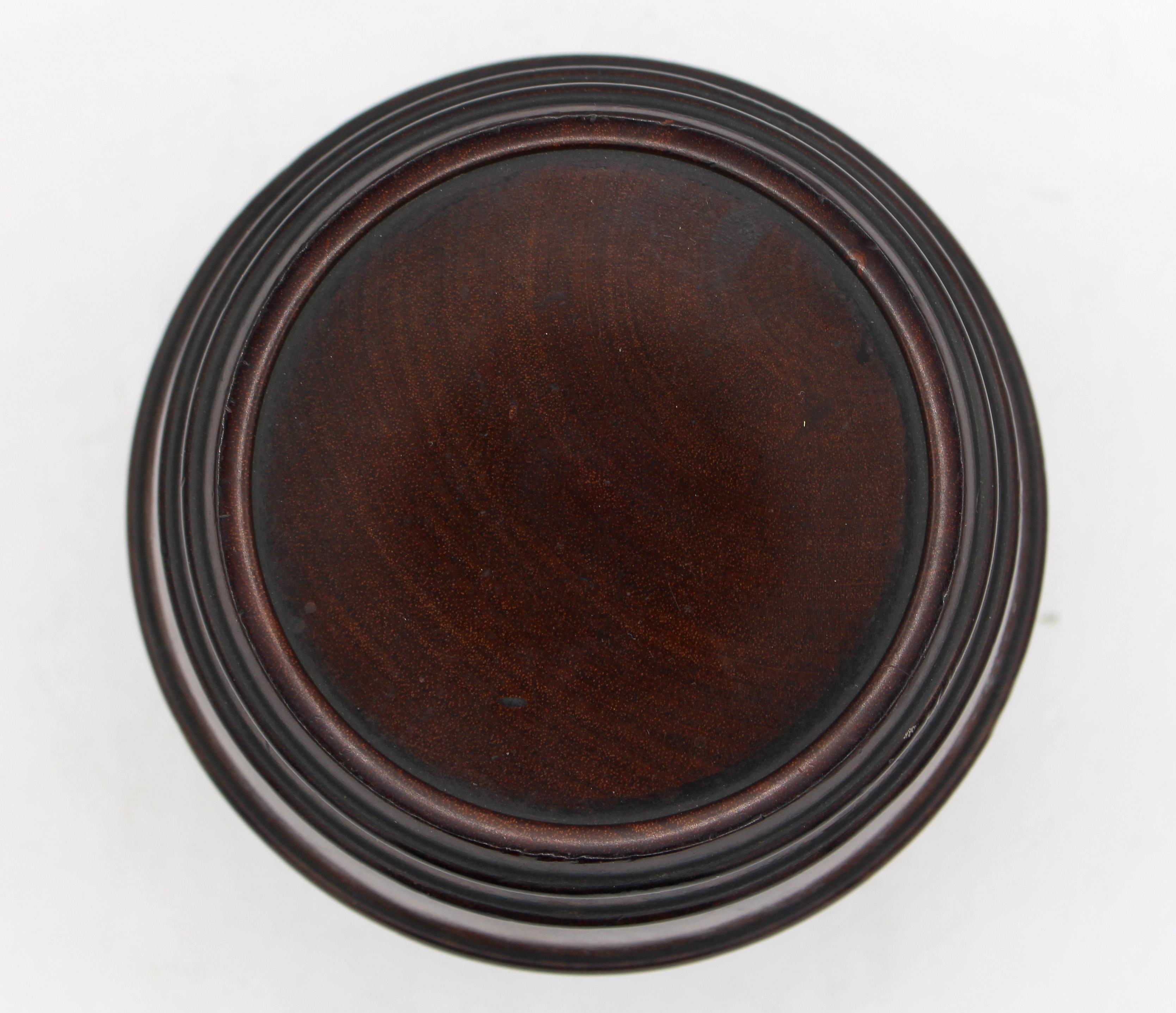 Mid-19th century treen tobacco barrel box, English. Superbly turned of sycamore of gorgeous color. Turned from a single piece of wood! 7 1/8