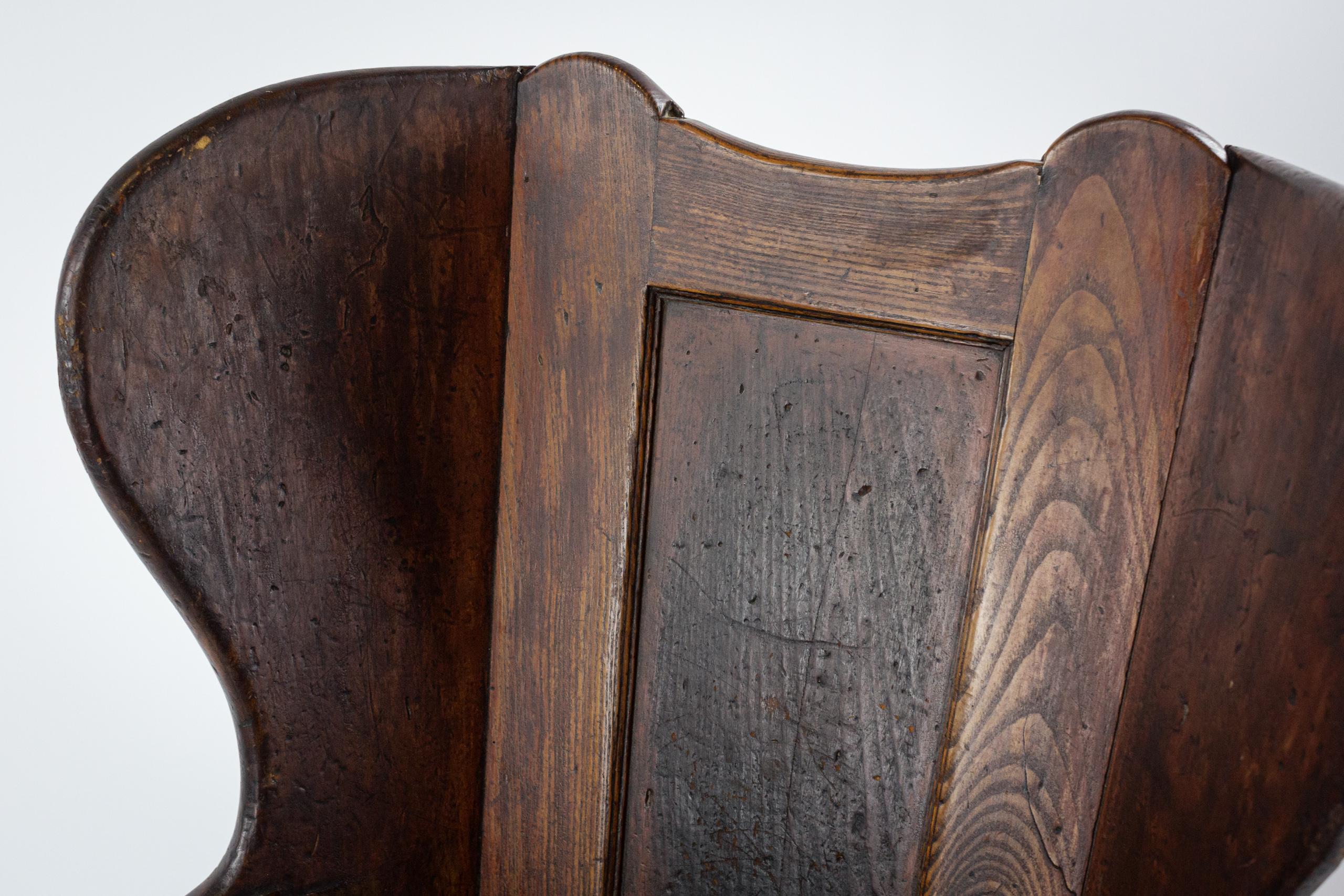 Mid 19th Century English Westmoreland Lambing Chair 5