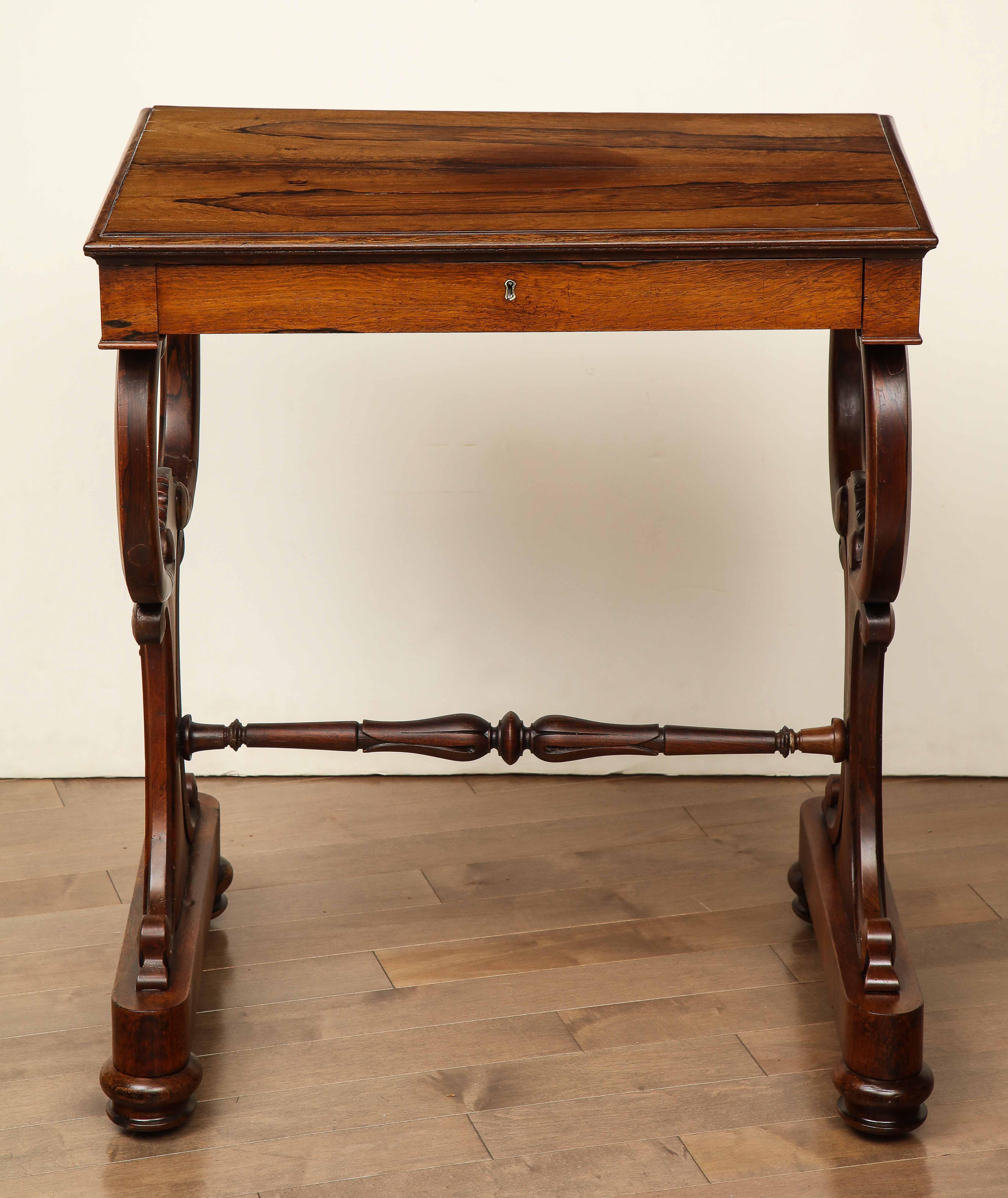 Mid-19th century English work table in Gonzales Alves.