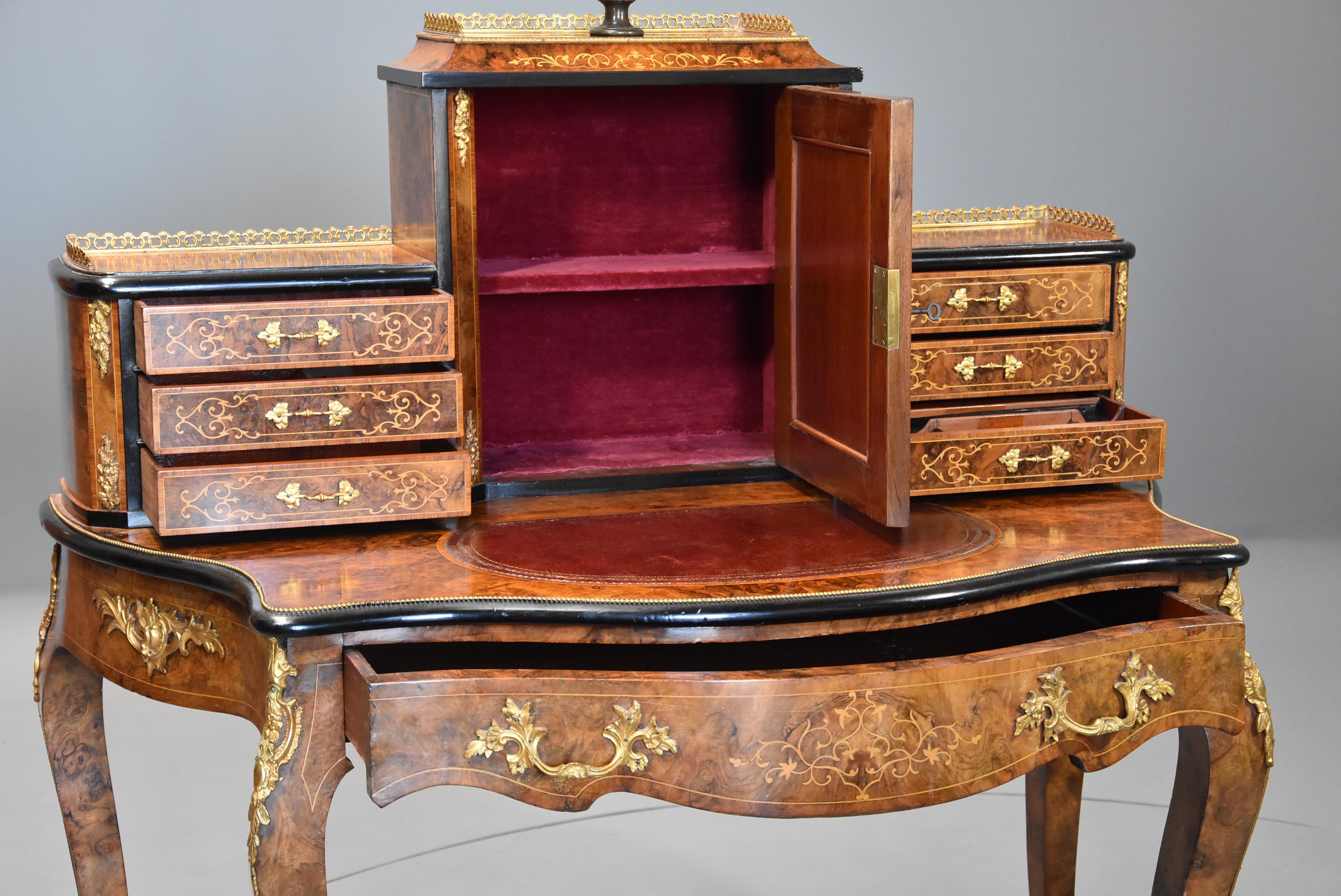 Mid-19th Century Fine Quality Burr Walnut Bonheur de Jour in the French Style For Sale 6