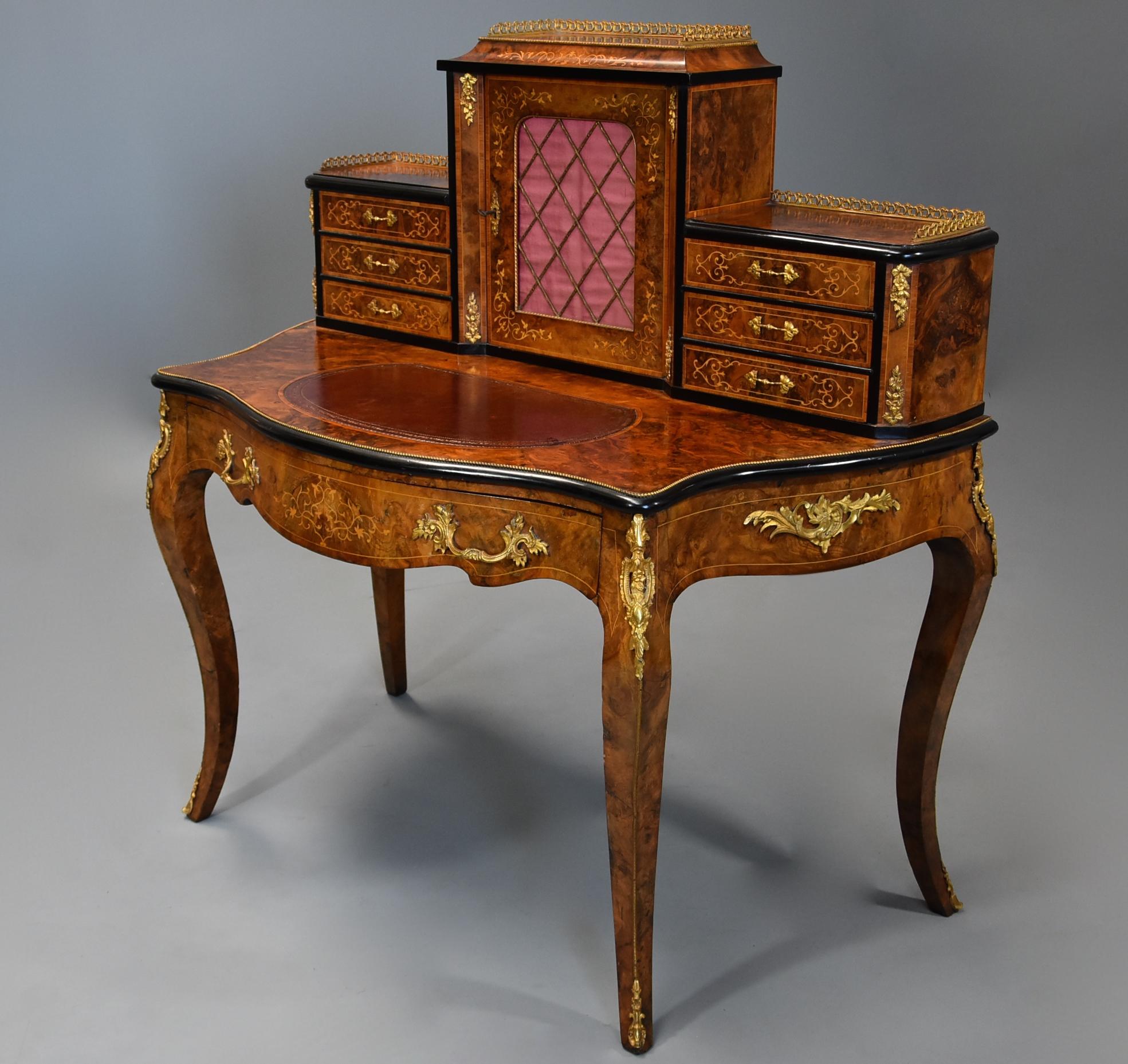 English Mid-19th Century Fine Quality Burr Walnut Bonheur de Jour in the French Style For Sale