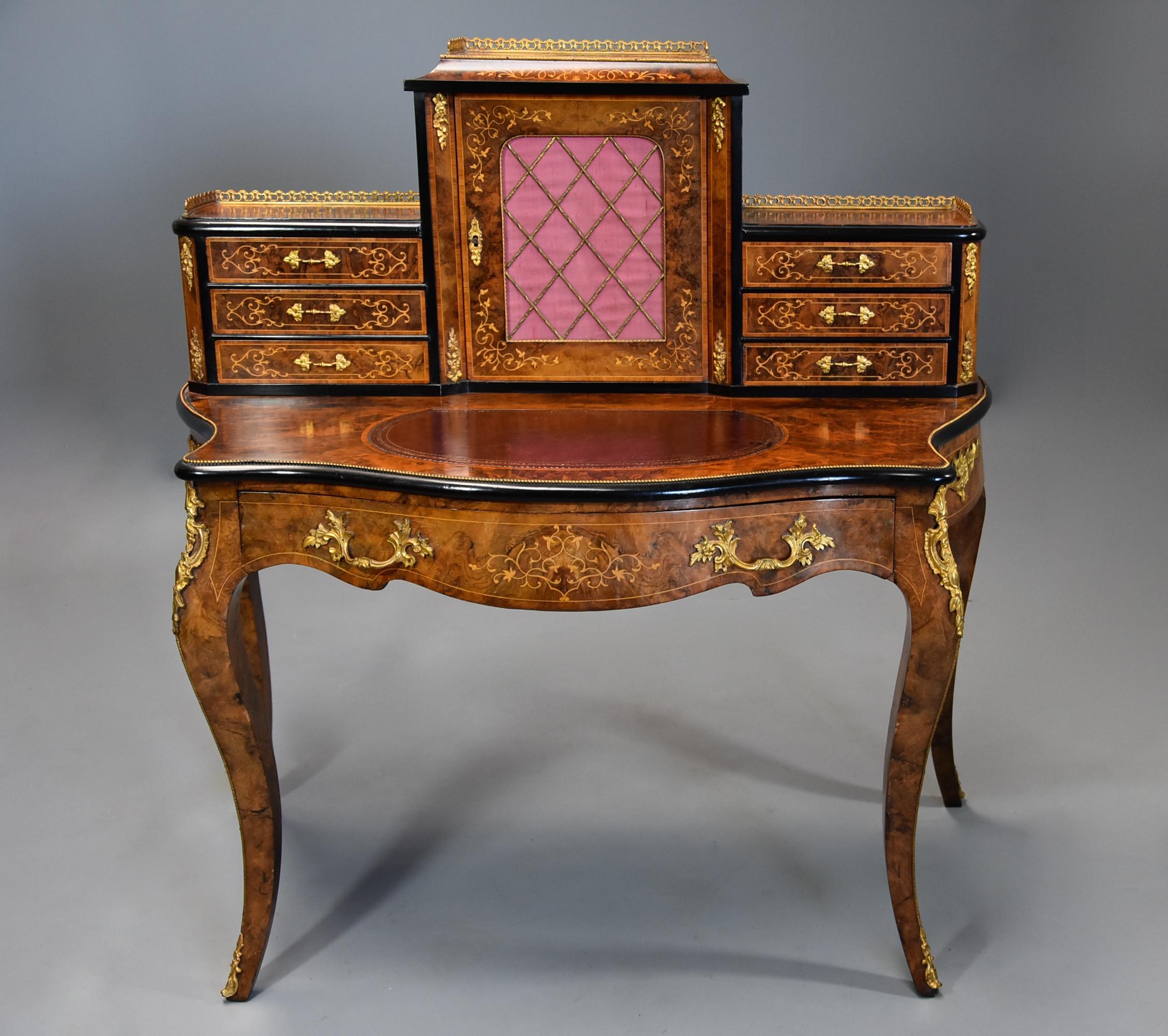Mid-19th Century Fine Quality Burr Walnut Bonheur de Jour in the French Style For Sale 2