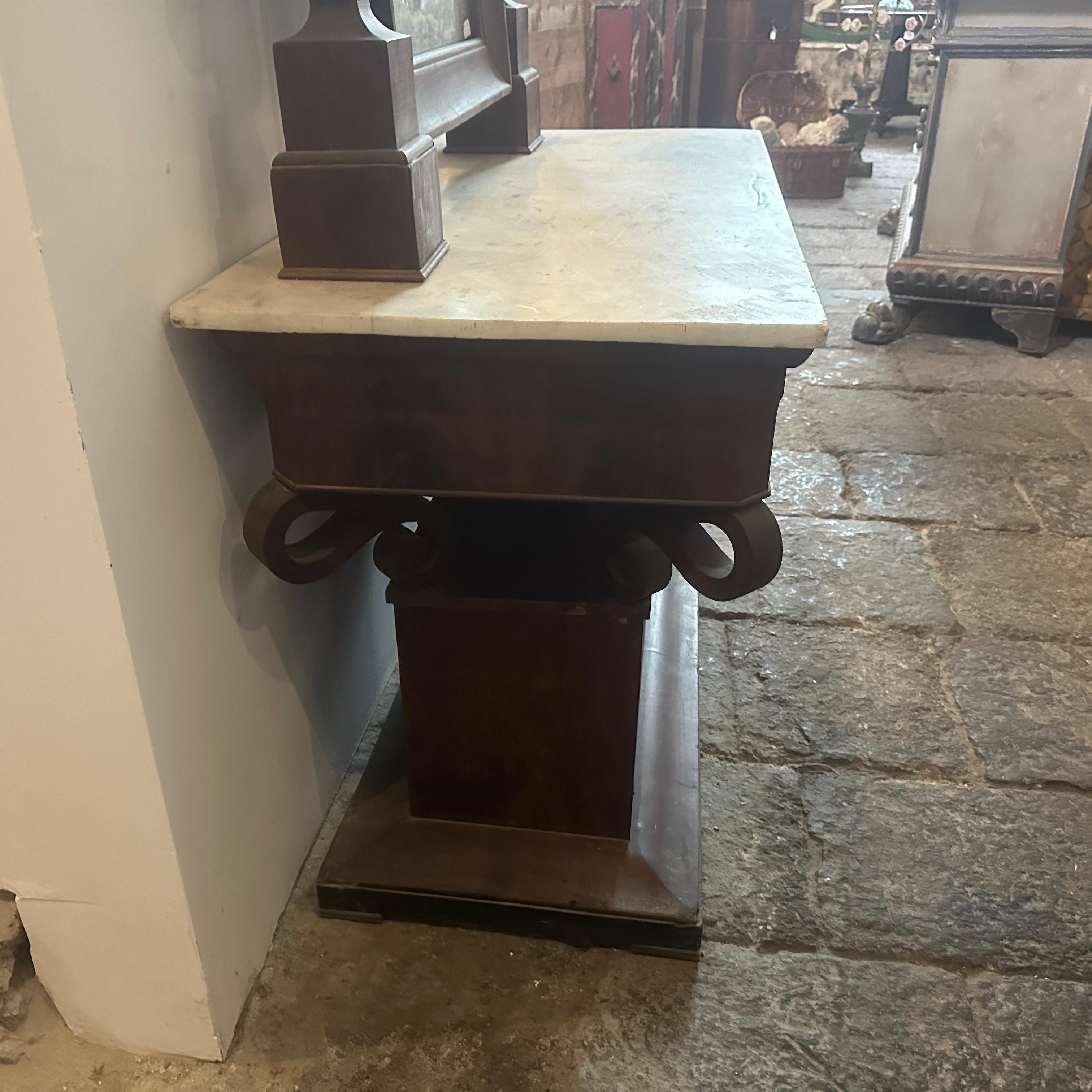 Mid-19th Century Fir Wood Veneered in Mahogany and marble Sicilian Vanity Table  For Sale 7