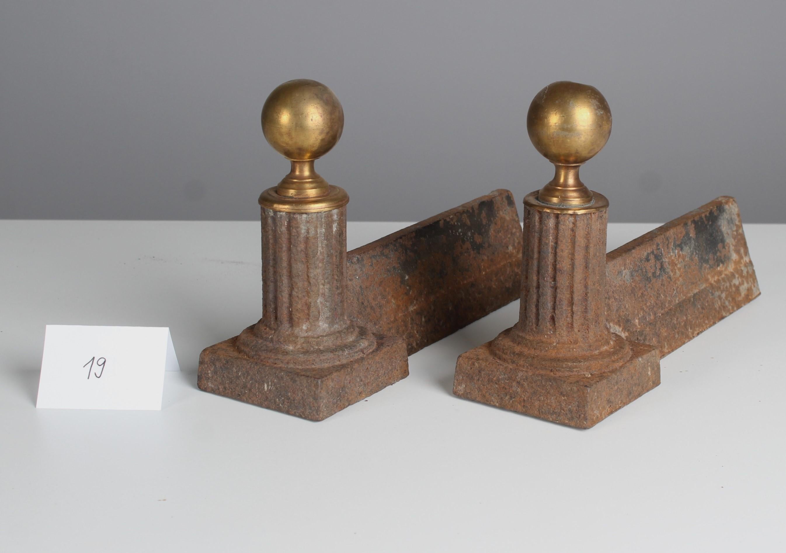 Mid 19th Century Firedogs, Brass Globe Andirons, Cast Iron, 30 cm For Sale 1