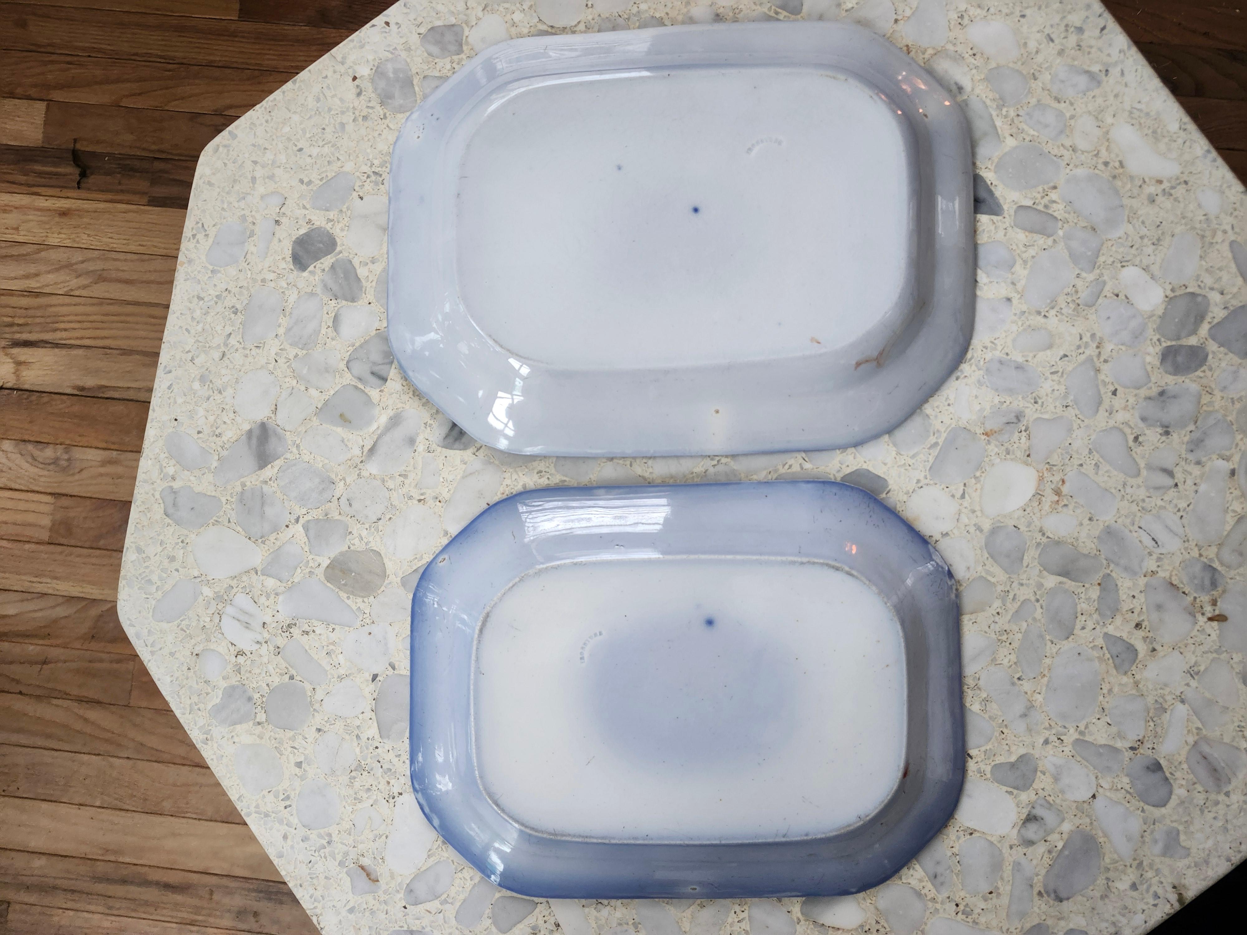 English Mid 19th Century Flow Blue Nesting Platters (2) Ironstone For Sale