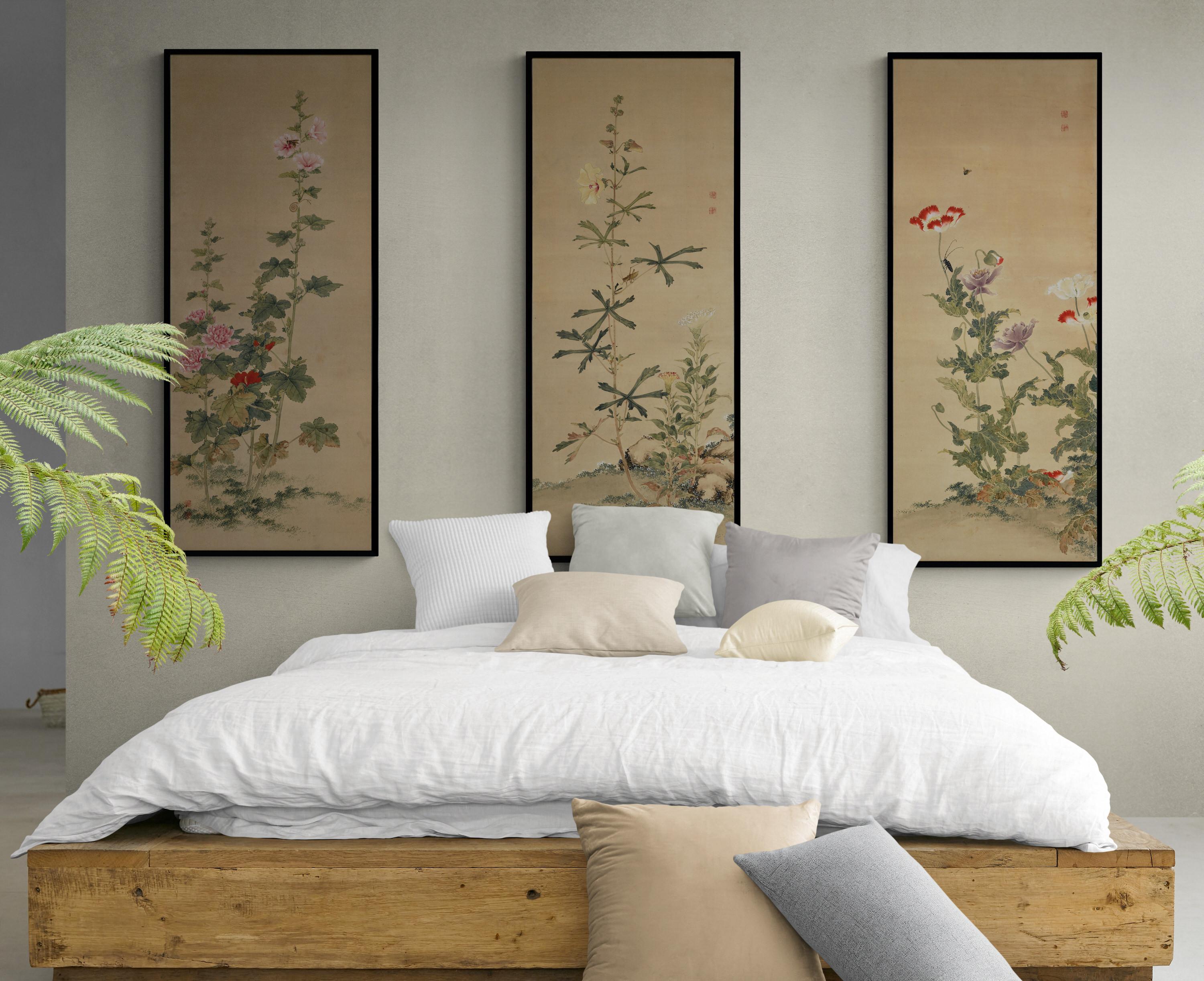 Obata Tosho (1812-1886)

Grasshopper & Hibiscus.

Late Edo period, mid 19th Century

Framed Japanese Painting. Ink and color on paper.

Individually framed 19th century bird and flower paintings by the Tottori feudal painter Obata Tosho. Each