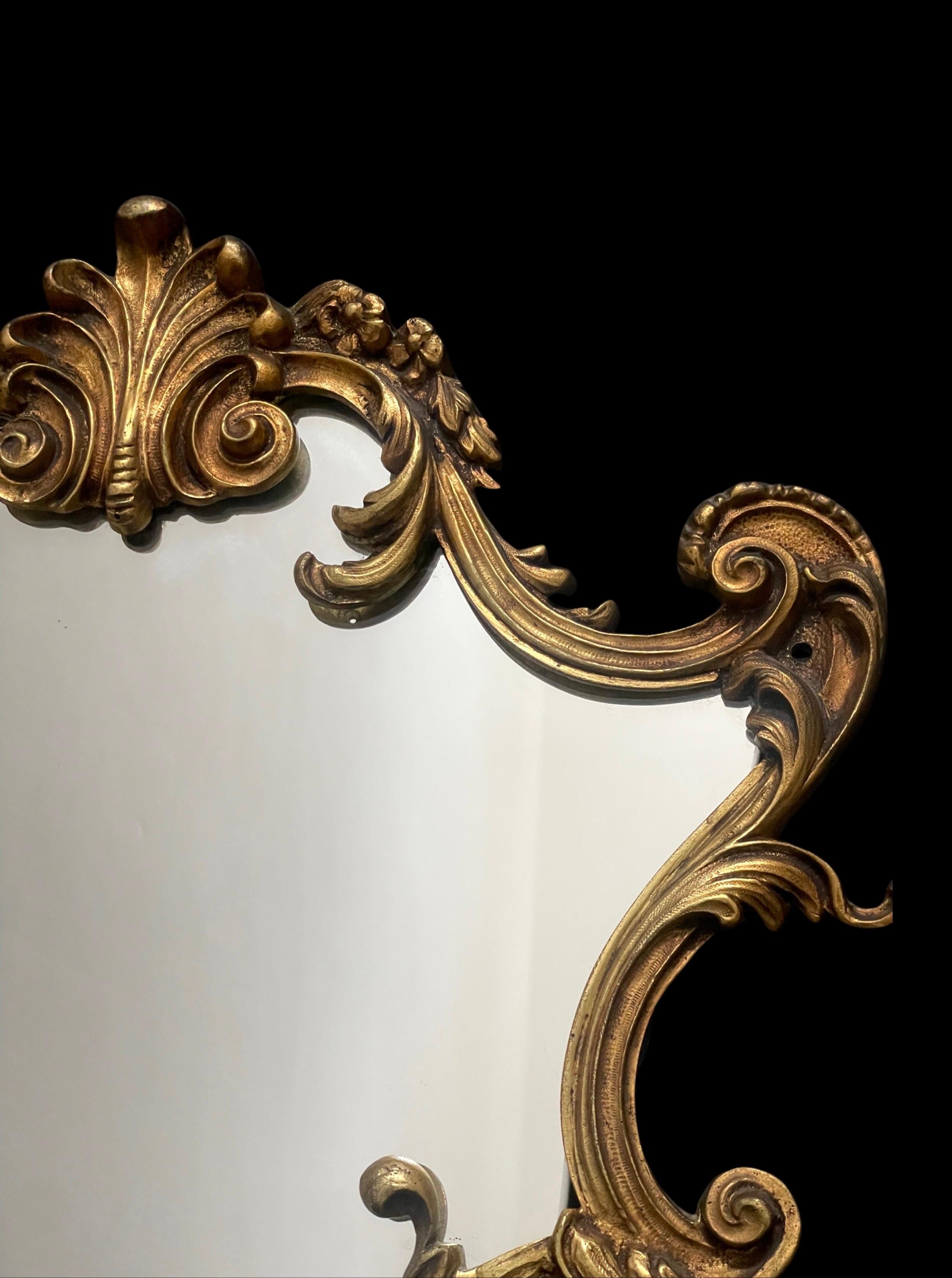 Mid 19th Century French Brass Mirrored Wall Lights For Sale 1