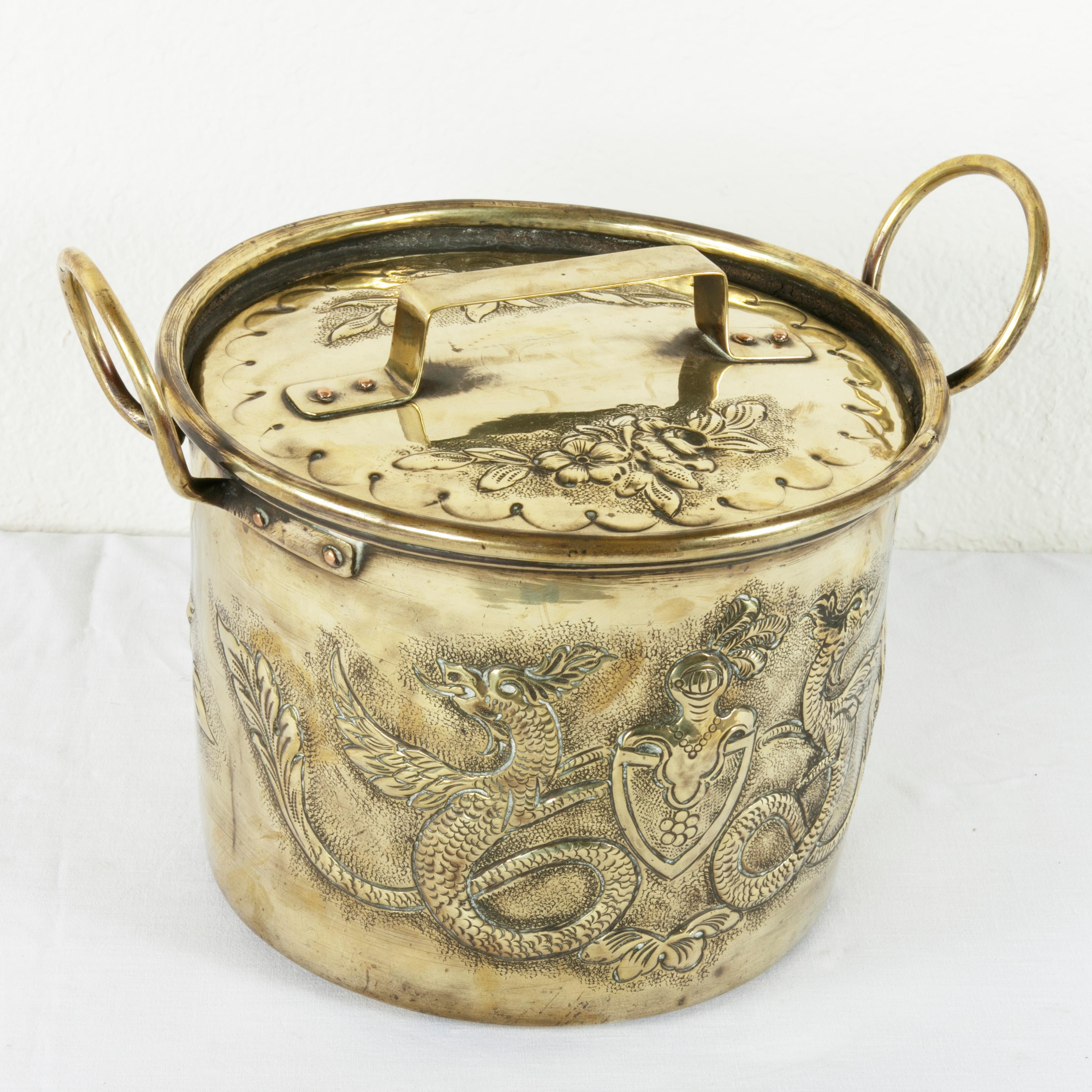 Hammered Mid-19th Century French Brass Repousse Pot with Lid from a Chateau