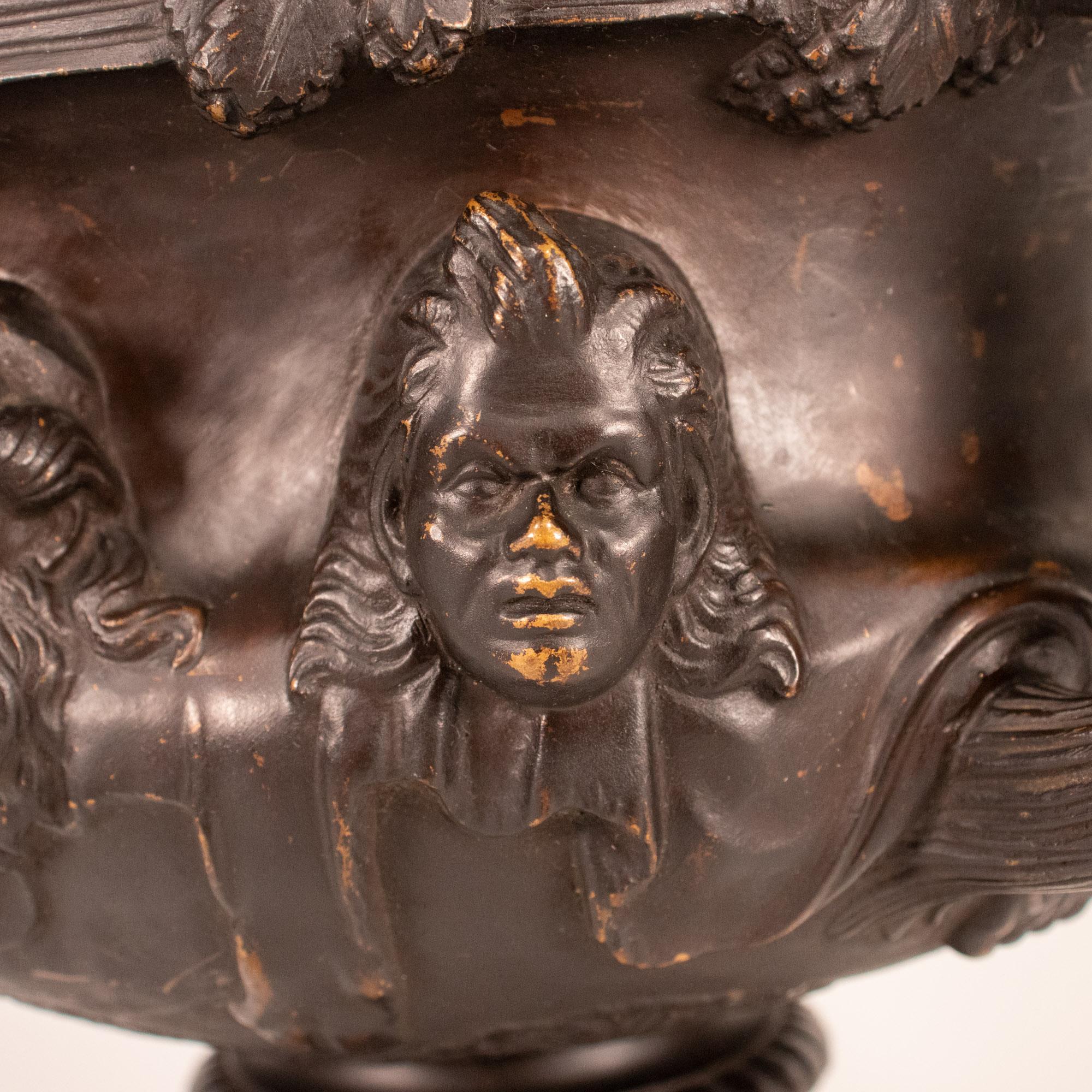 Vaso Grand Tour in bronzo francese della metà del XIX secolo firmato da Achille Collas in vendita 7