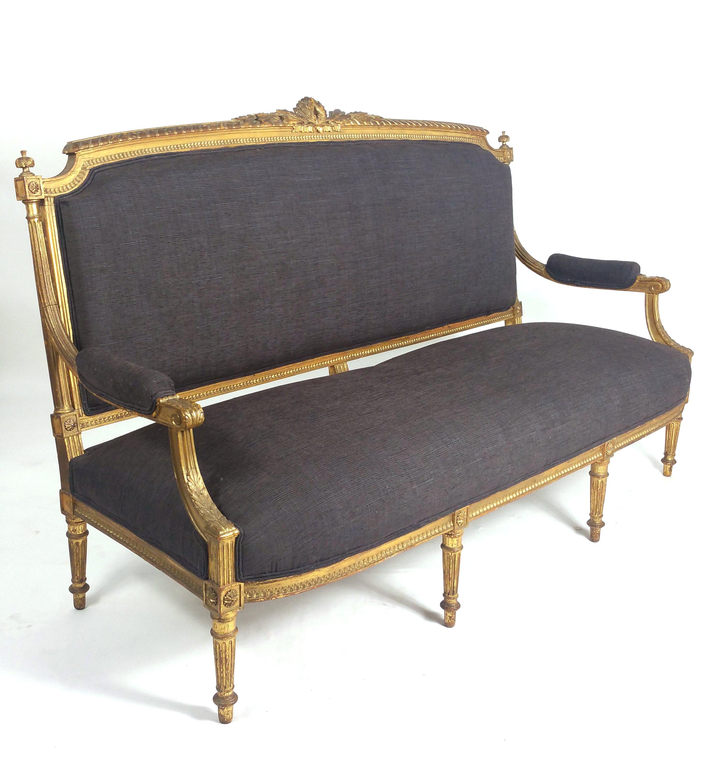 Mid-19th Century French Carved Giltwood Sofa 4