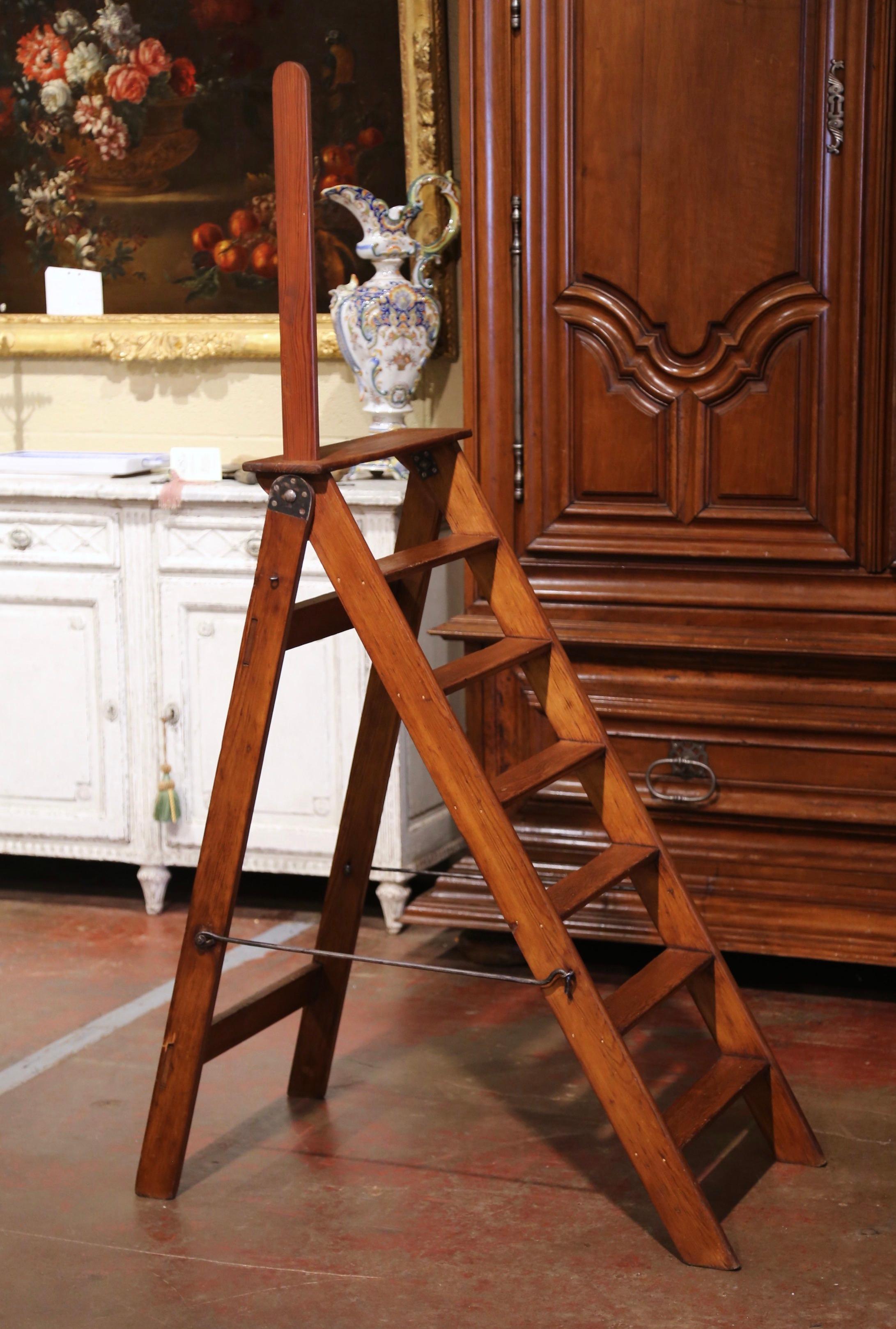 Mid-19th Century French Carved Oak and Iron Seven-Step Folding Library Ladder 5