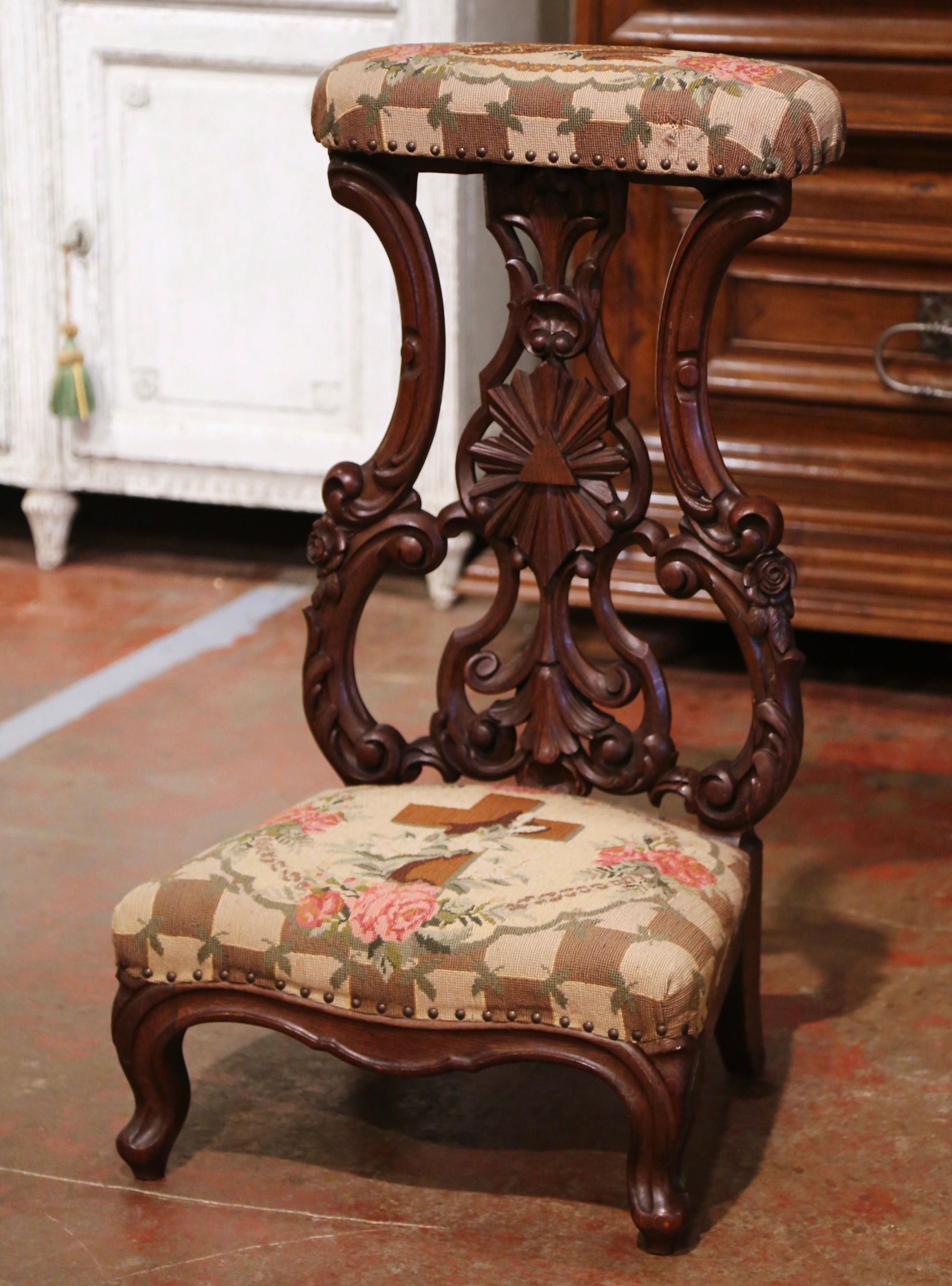Place this elegant antique prayer chair in your bedroom for daily devotions. Crafted in France, circa 1870, the traditional kneeler stands on scrolled feet over a scalloped apron. The back features exquisite carvings decorated with acanthus leaf and