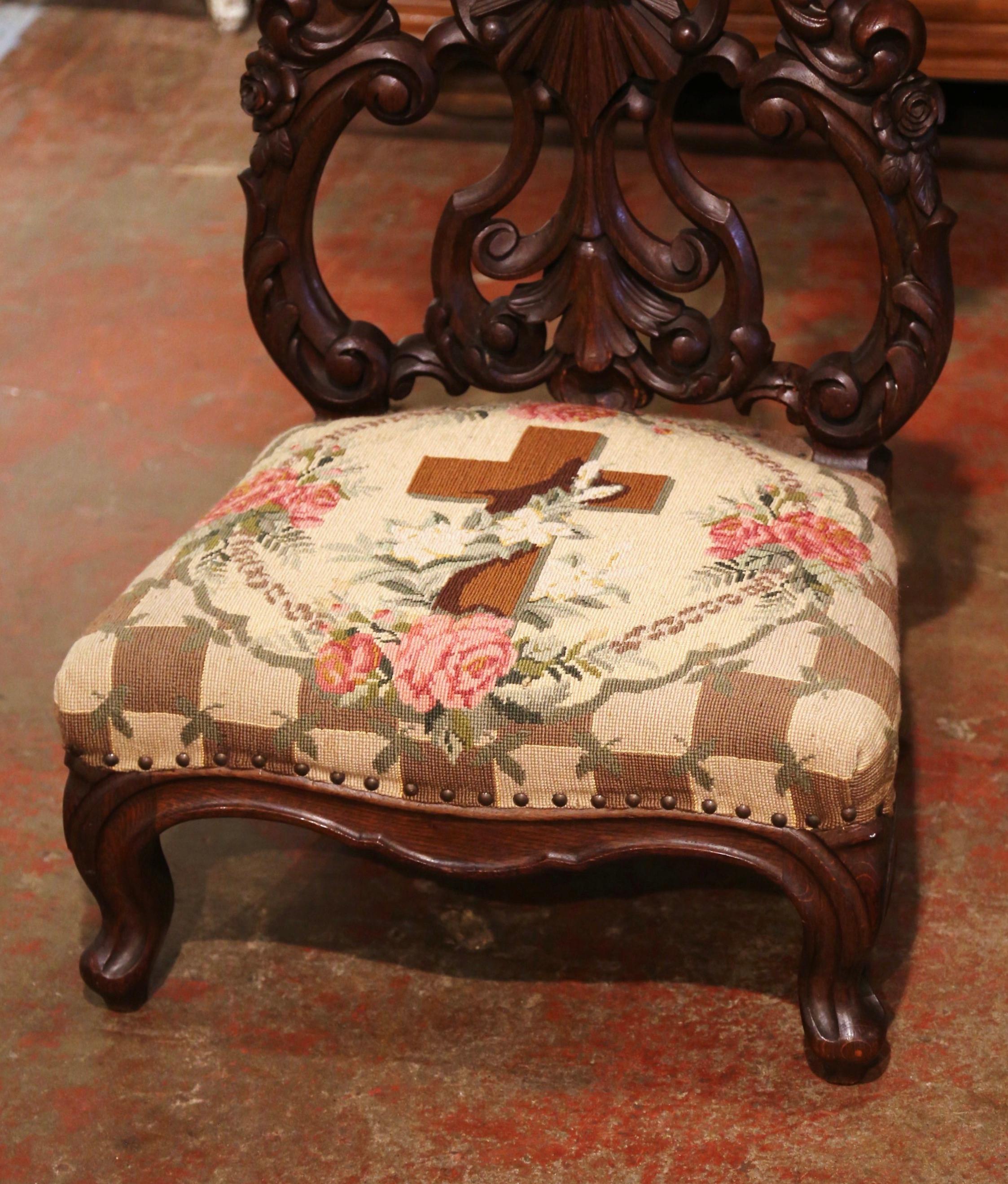 Patinated Mid-19th Century French Carved Oak Prayer Bench or Prie-Dieu with Needlepoint
