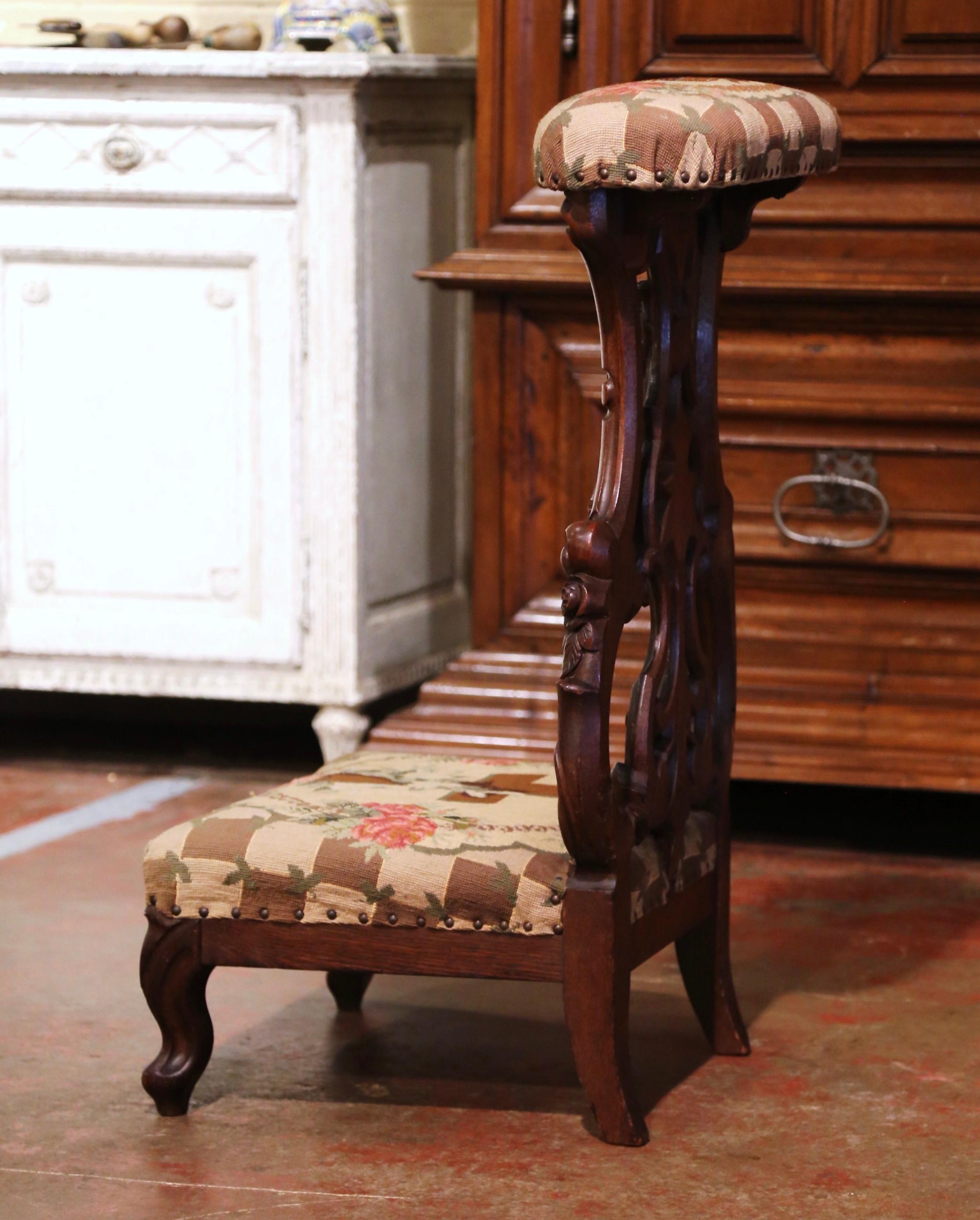 Mid-19th Century French Carved Oak Prayer Bench or Prie-Dieu with Needlepoint 3