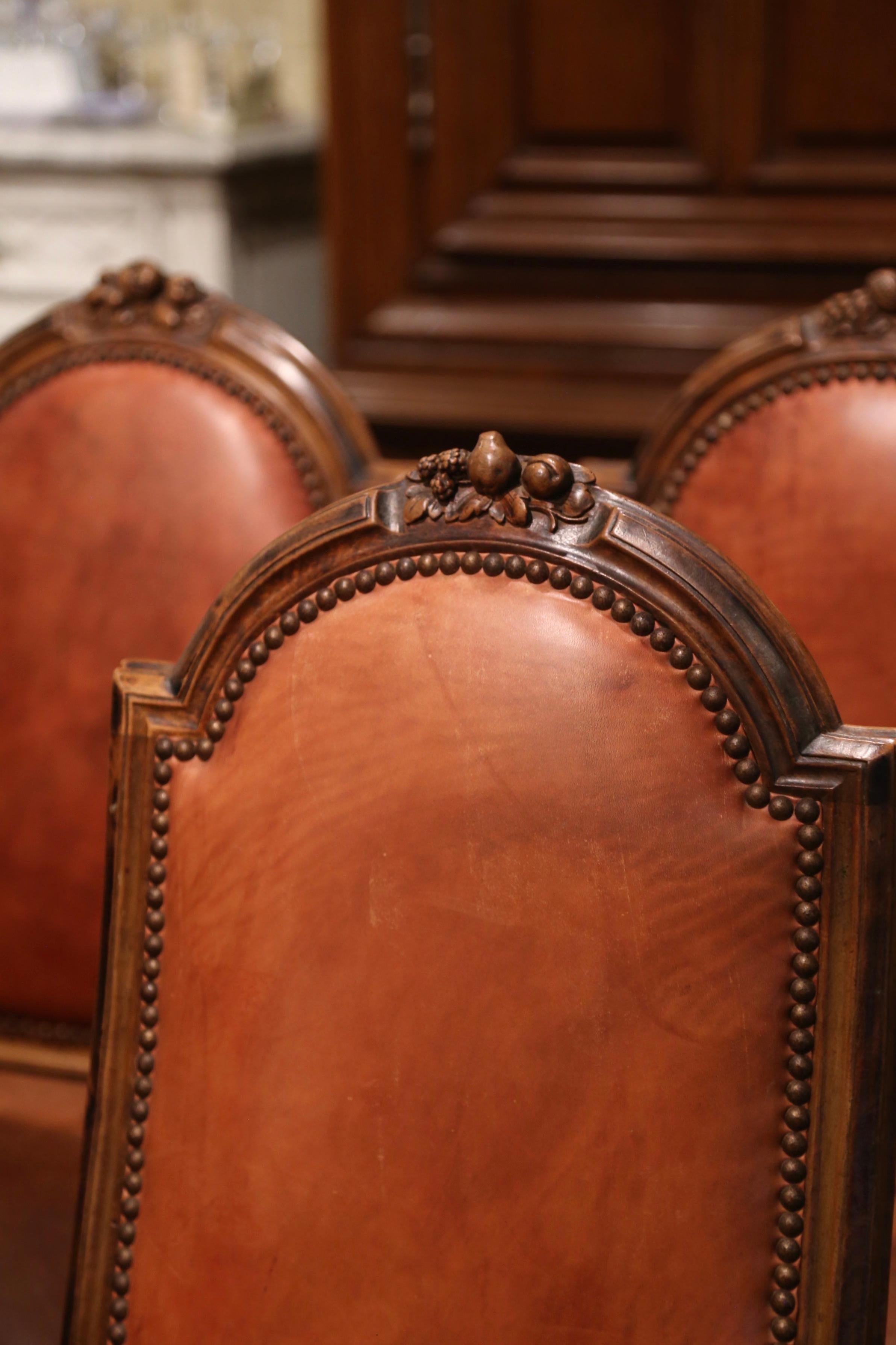 Mid-19th Century French Carved Walnut and Leather Dining Chairs, Set of Six 1