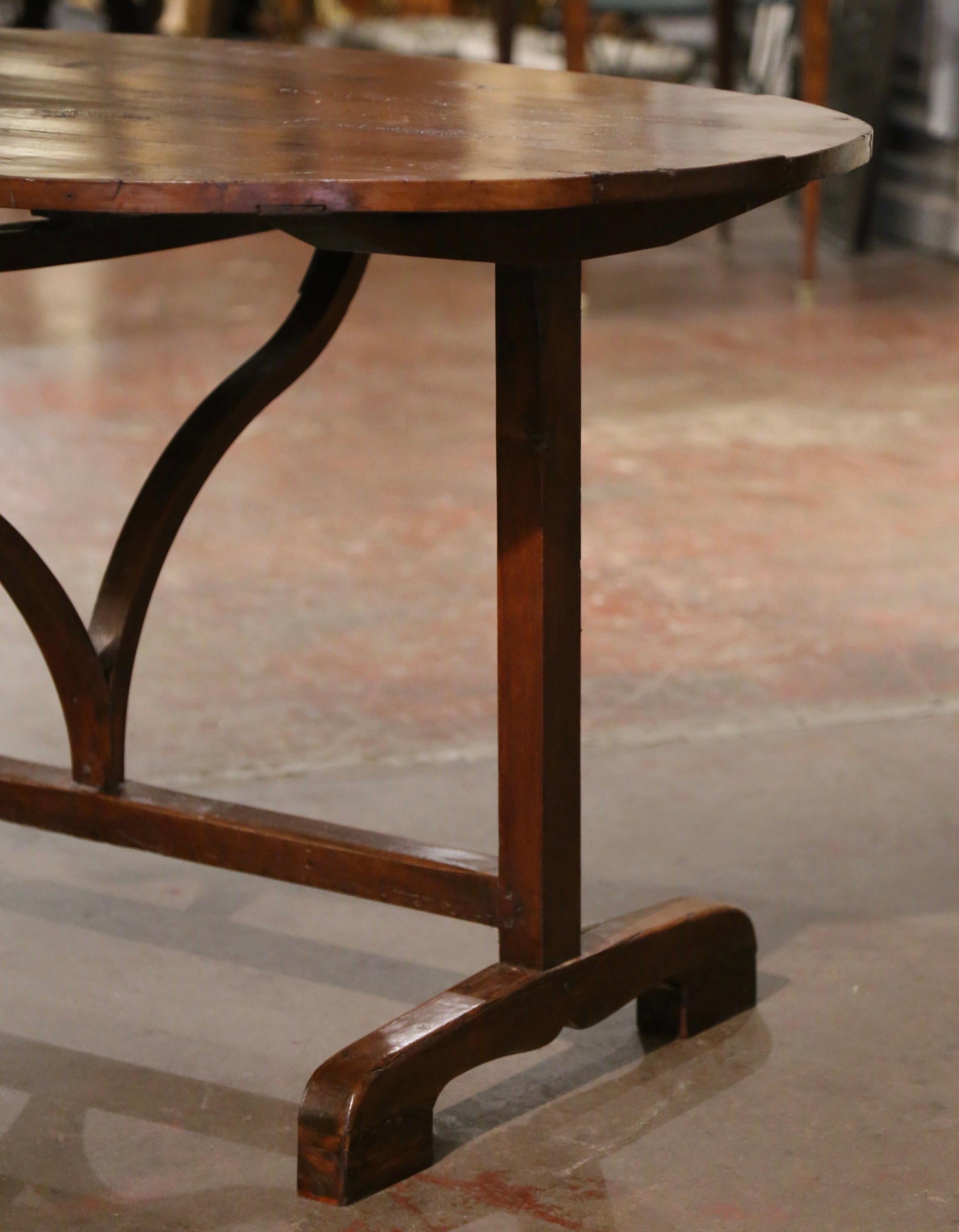 Mid-19th Century French Carved Walnut Tilt-Top Wine Tasting Table from Bordeaux 7