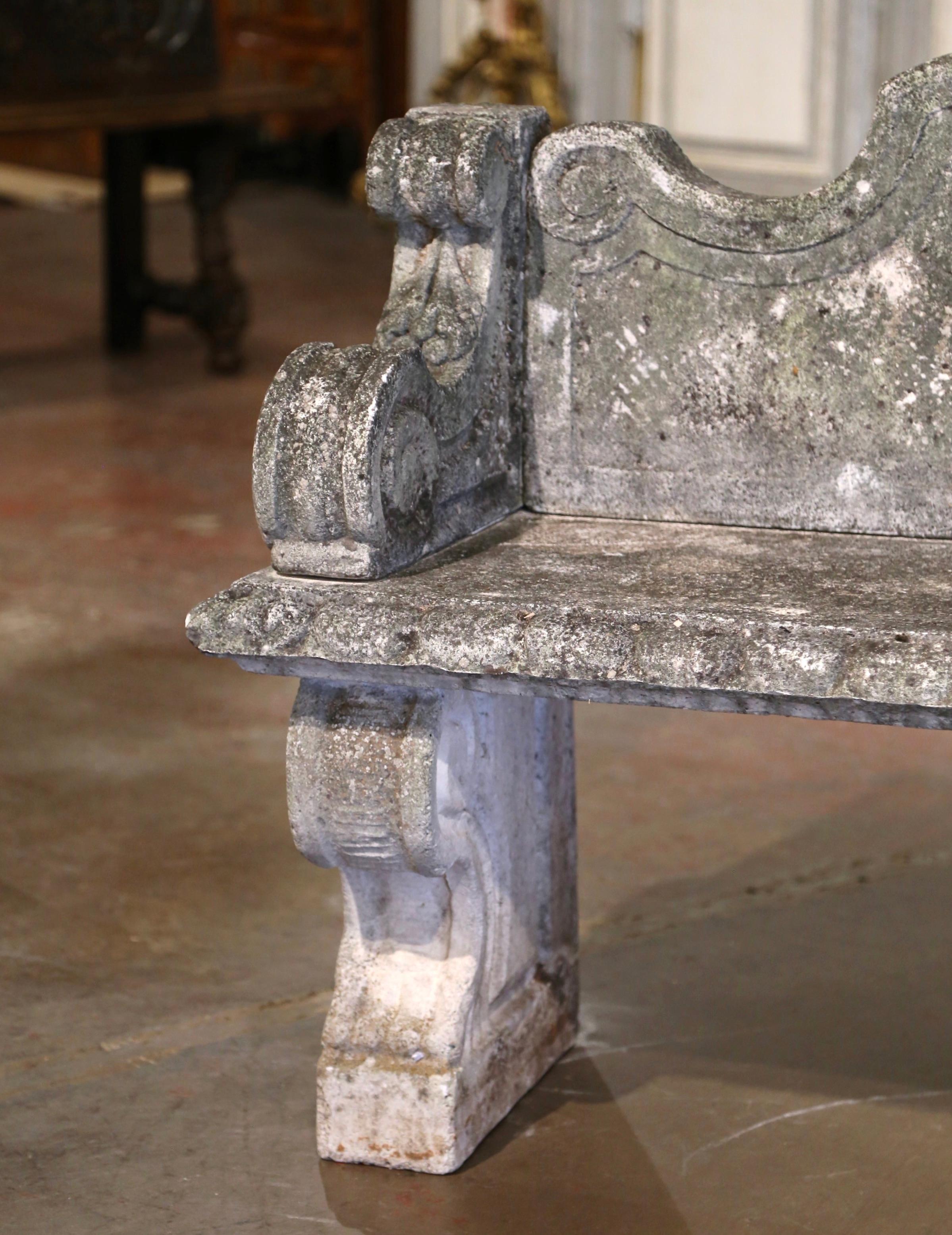 francais grande weathered bench