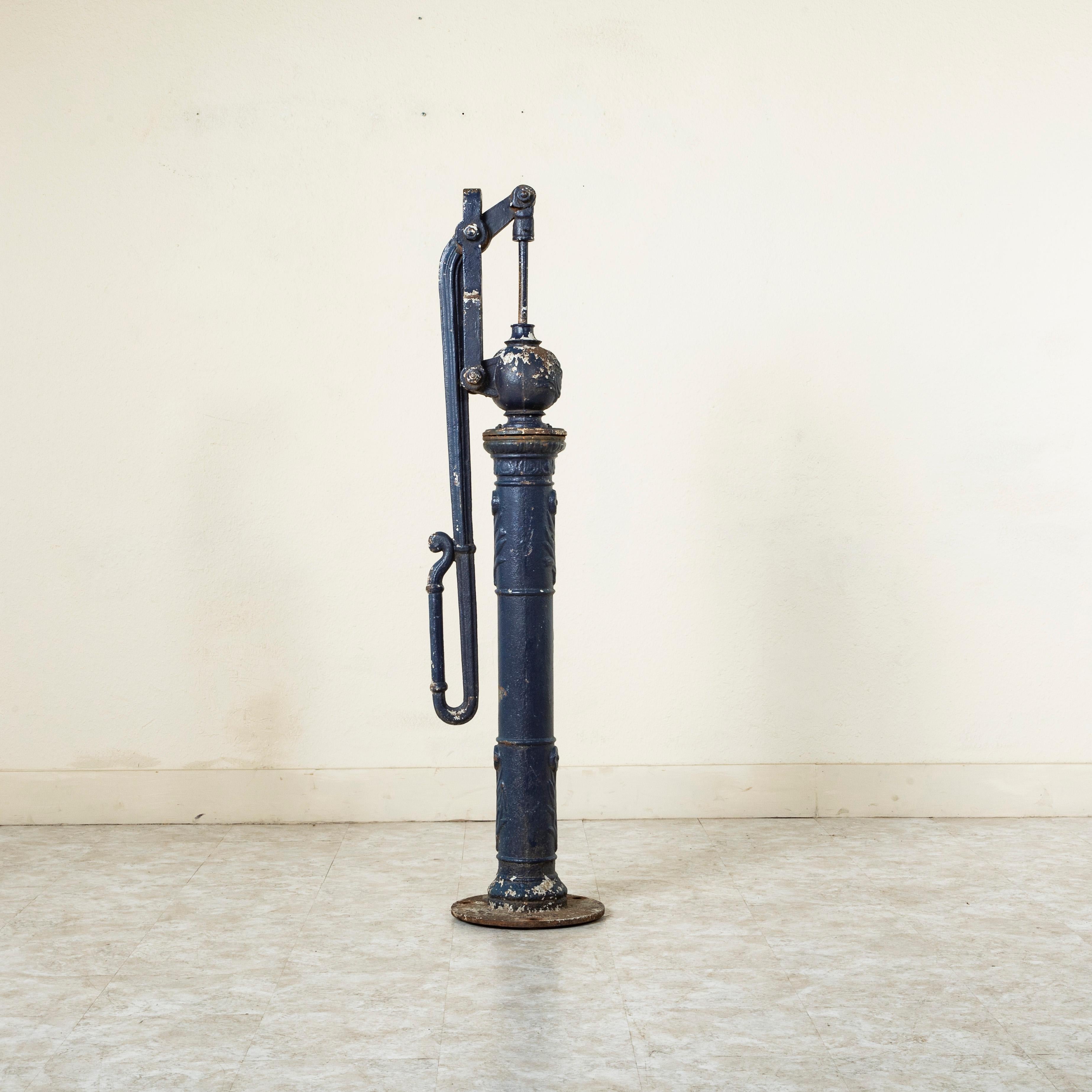 Mid-19th Century French Cast Iron Pump or Fountain from Normandy For Sale 1