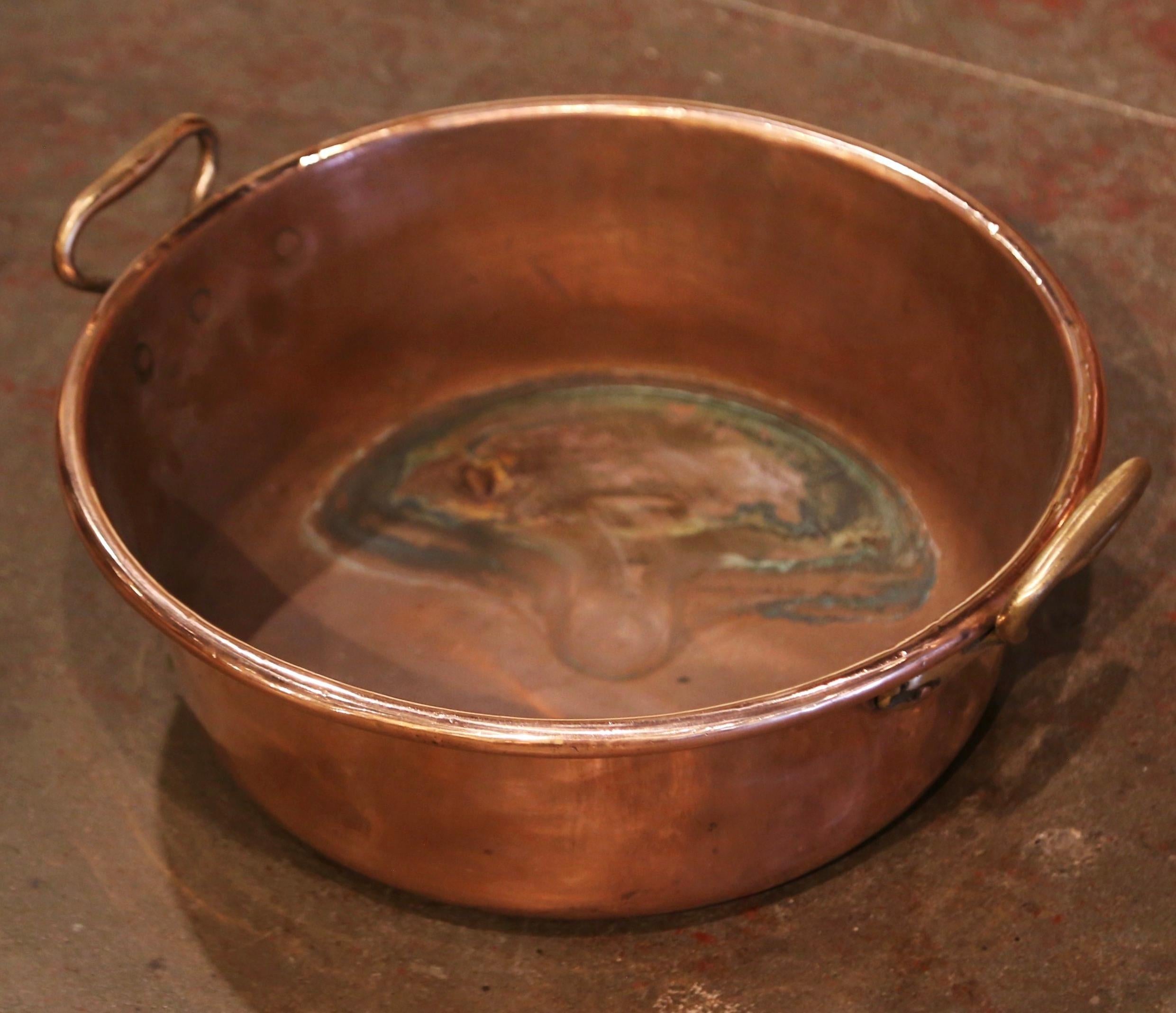Mid-19th Century French Copper and Brass Jelly Boiling Bowl with Handles 5