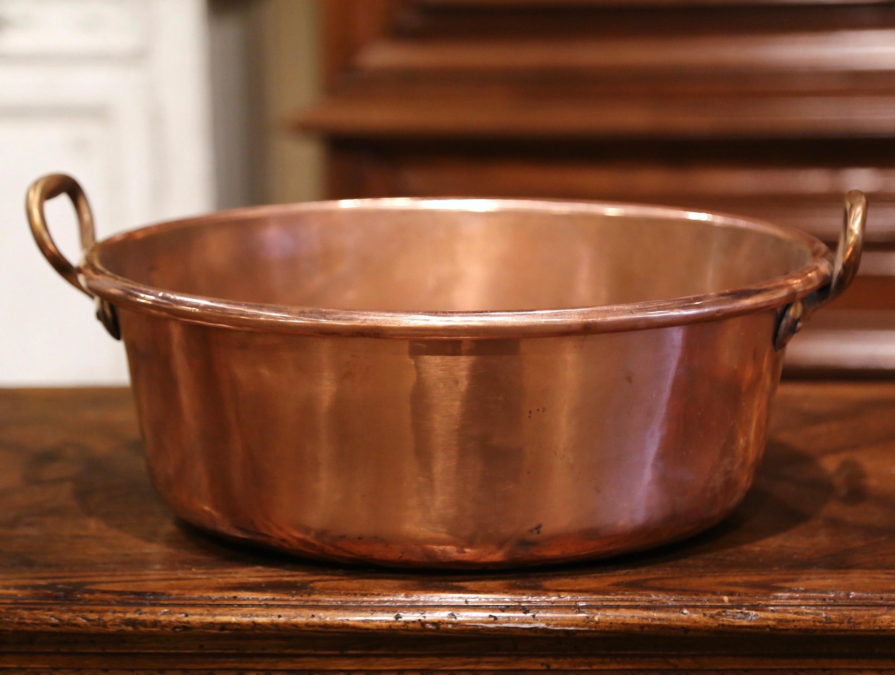 Hand-Crafted Mid-19th Century French Copper and Brass Jelly Boiling Bowl with Handles