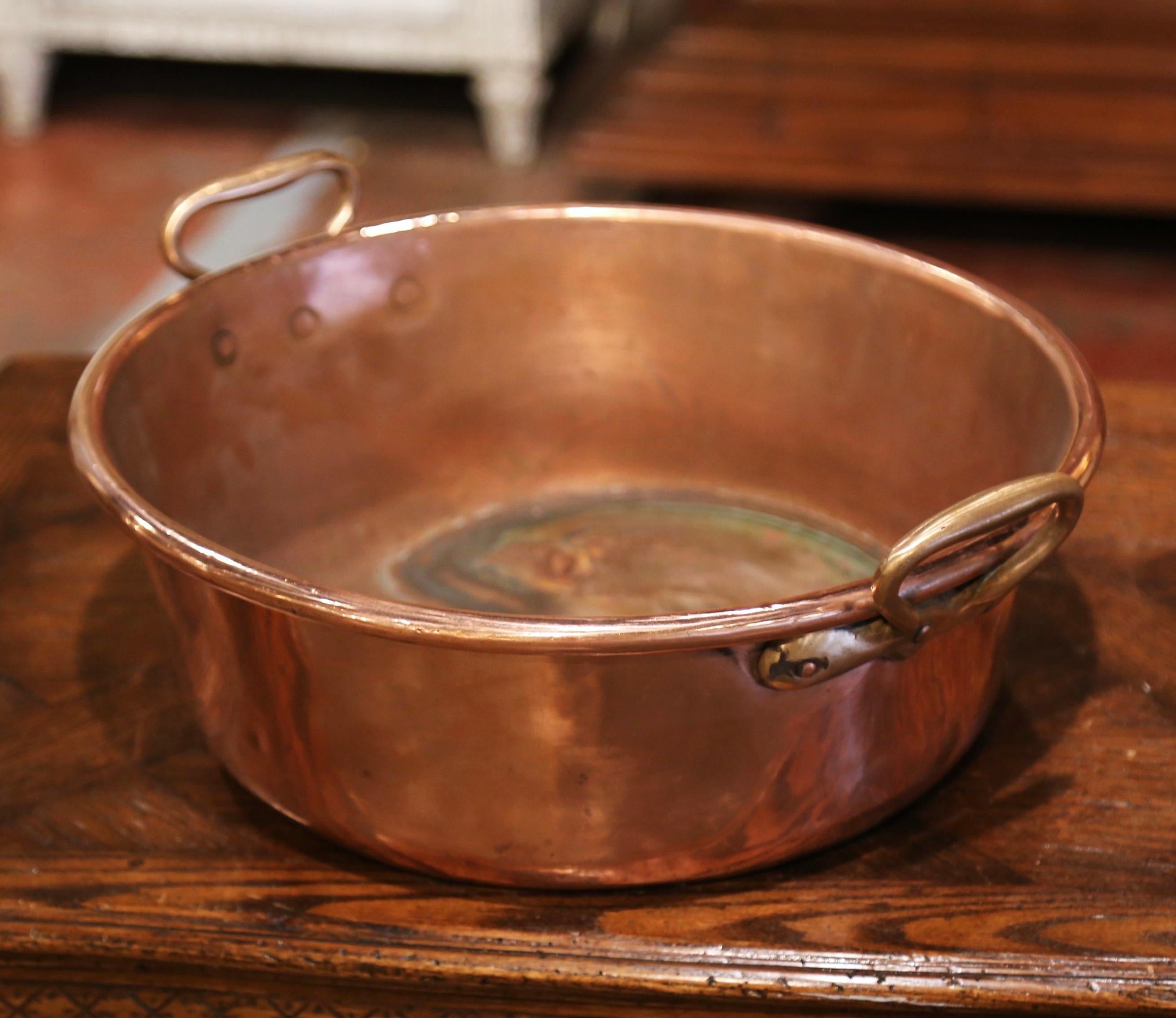 Mid-19th Century French Copper and Brass Jelly Boiling Bowl with Handles 4