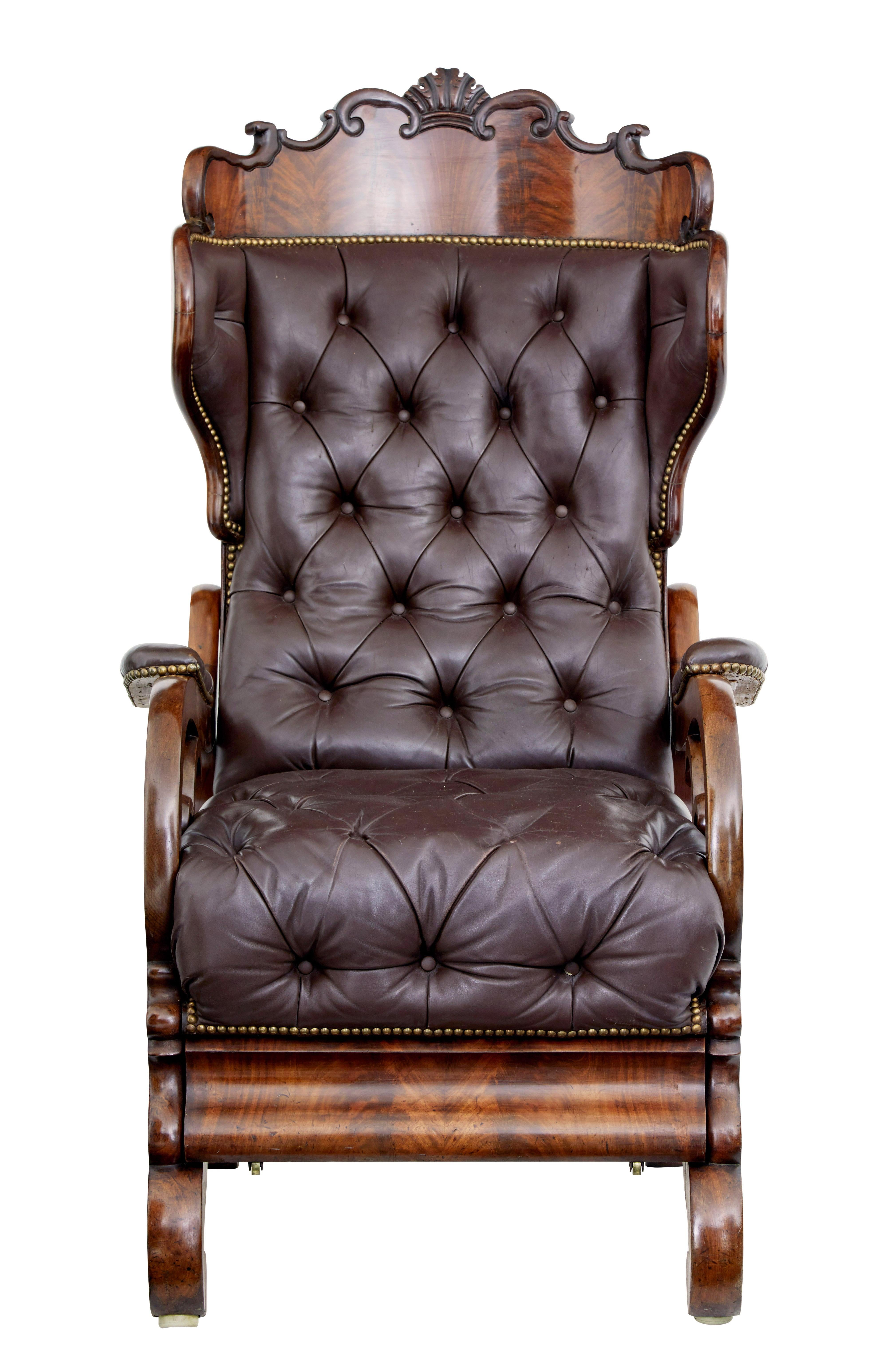 Mid 19th century French empire mahogany and leather reclining chair In Good Condition For Sale In Debenham, Suffolk