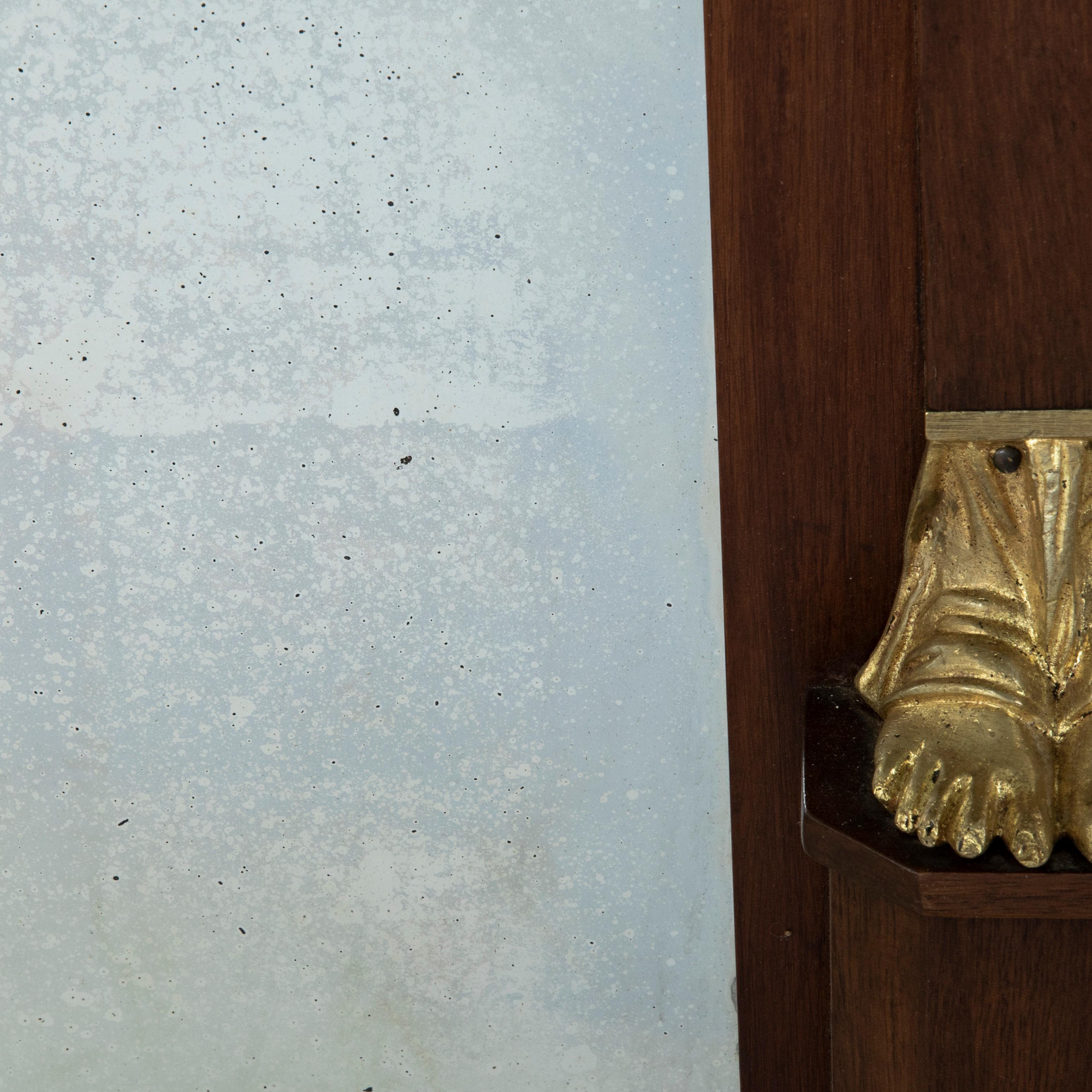 Miroir de cheminée en acajou et bronze doré de style Empire français du milieu du XIXe siècle en vente 6
