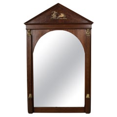 Miroir de cheminée en acajou et bronze doré de style Empire français du milieu du XIXe siècle