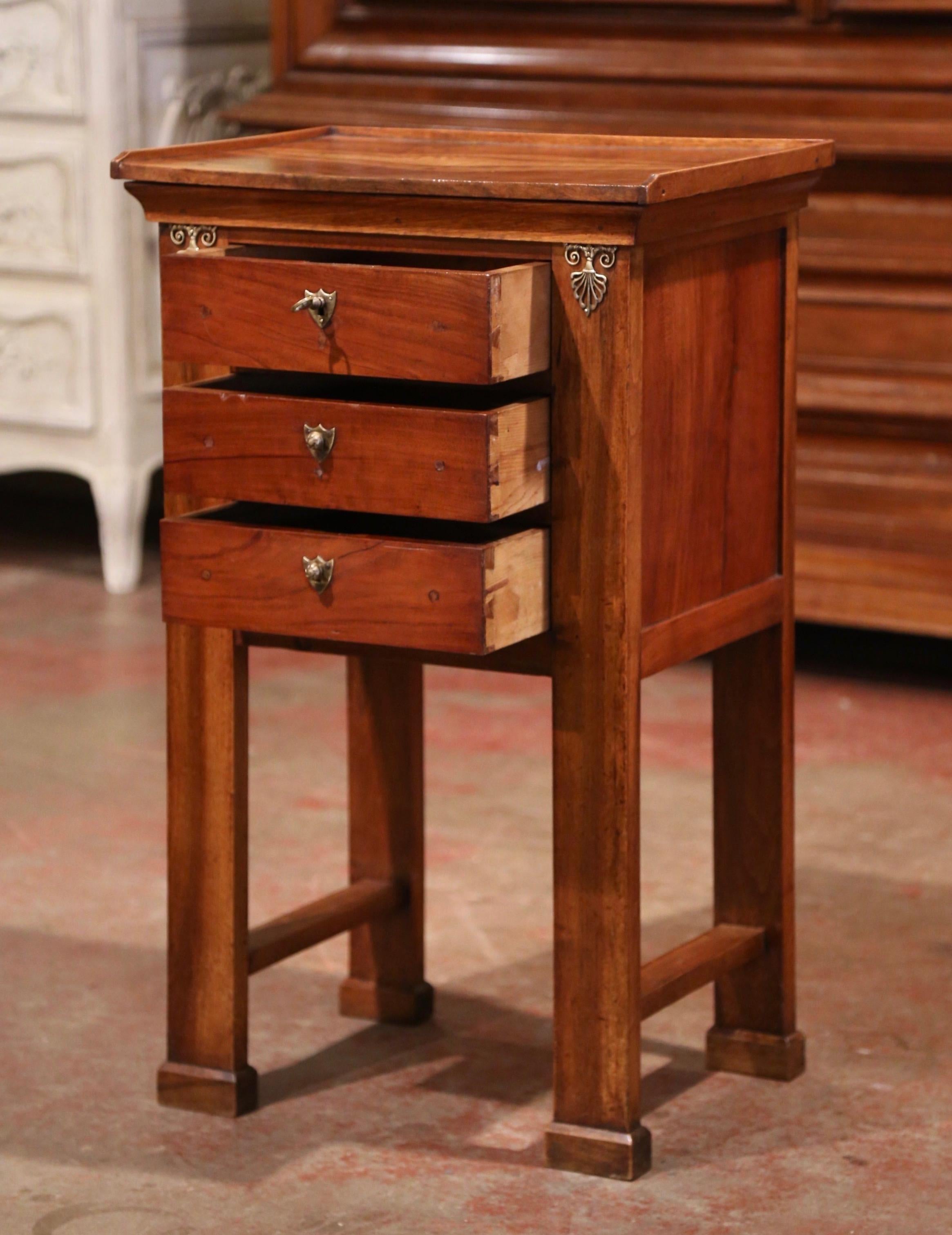 Mid-19th Century French Empire Walnut Bedside Table with Drawers 2