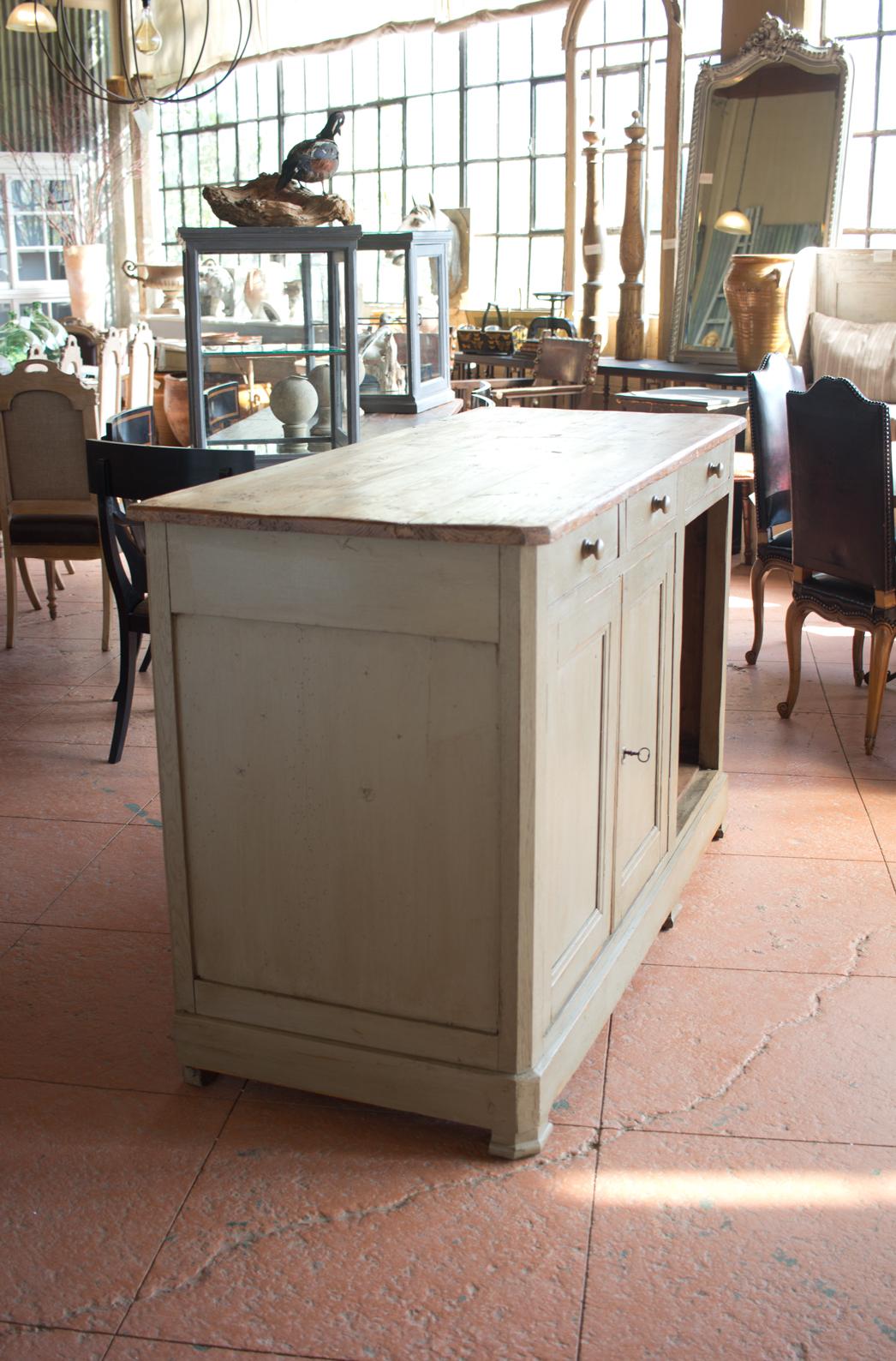 Mid-19th Century French Enfilade or Cupboard 3