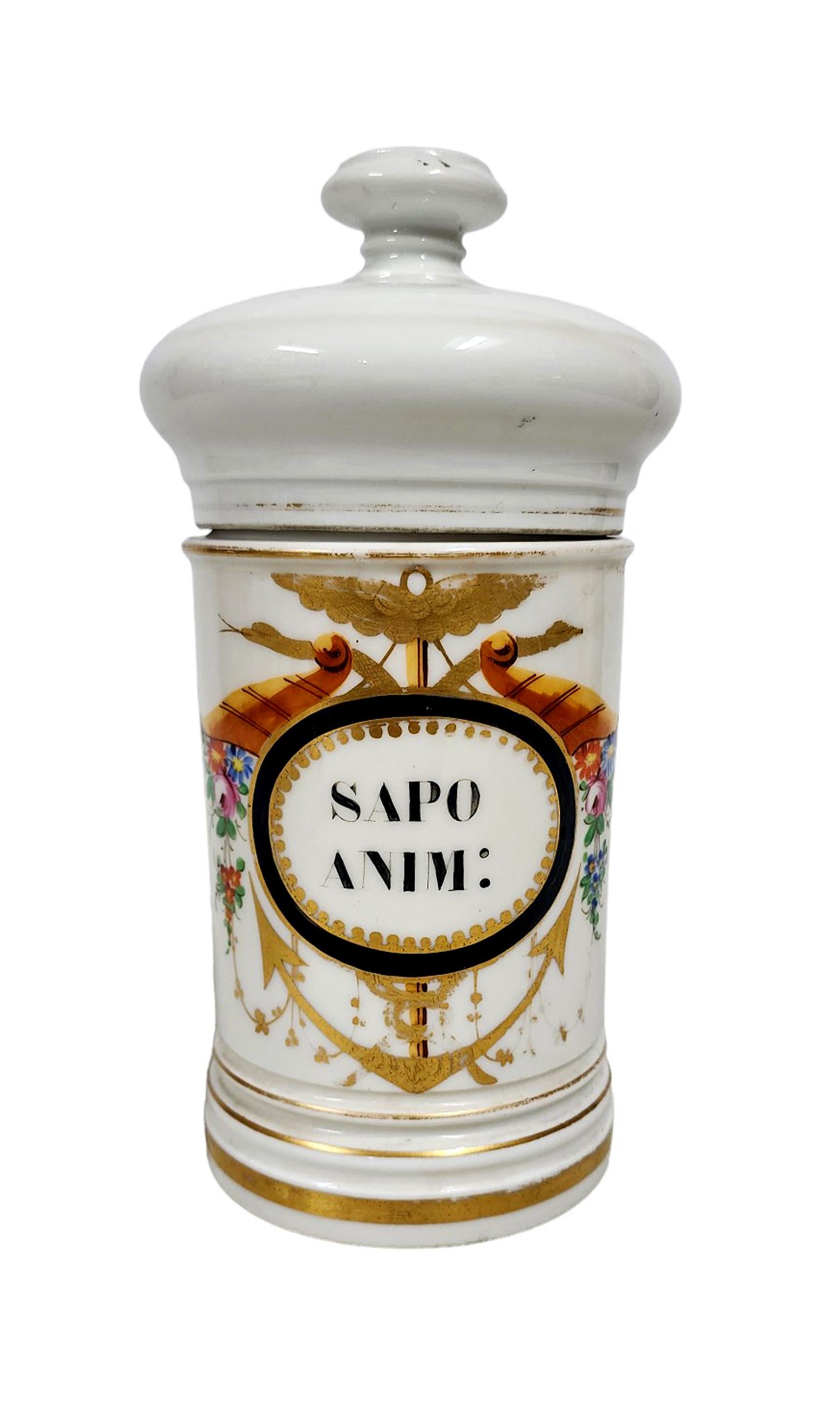 Mid-19th century french glazed porcelain apothecary/pharmaceutical jar with lid - 'SAPO ANIM:'

By: Langlois (in the style of)
Material: ceramic, porcelain, paint, enamel
Technique: molded, pressed, painted, hand-painted, hand-crafted, gilt,