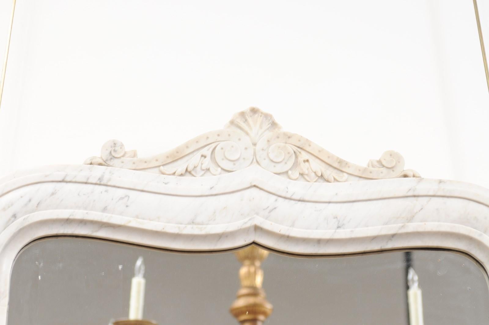 Miroir en marbre blanc et gris du milieu du 19e siècle (France) en vente 5