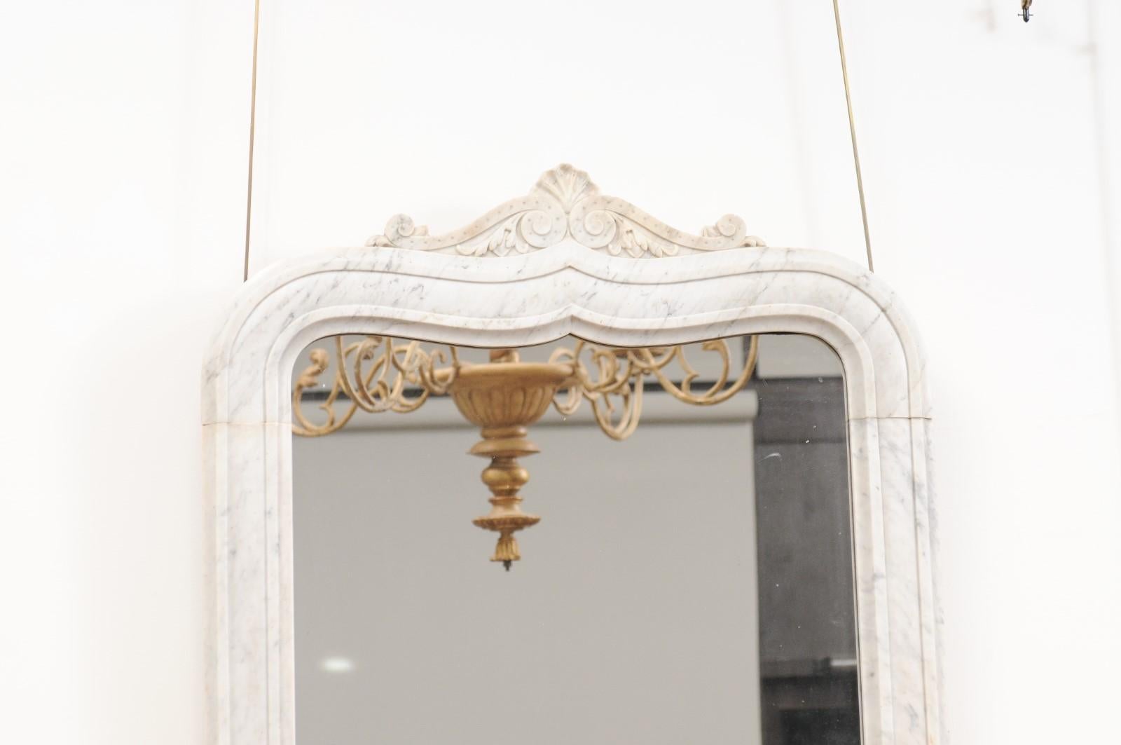 XIXe siècle Miroir en marbre blanc et gris du milieu du 19e siècle (France) en vente