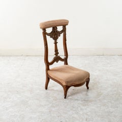 Mid-19th Century French Hand-Carved Walnut Prie Dieu or Prayer Chair