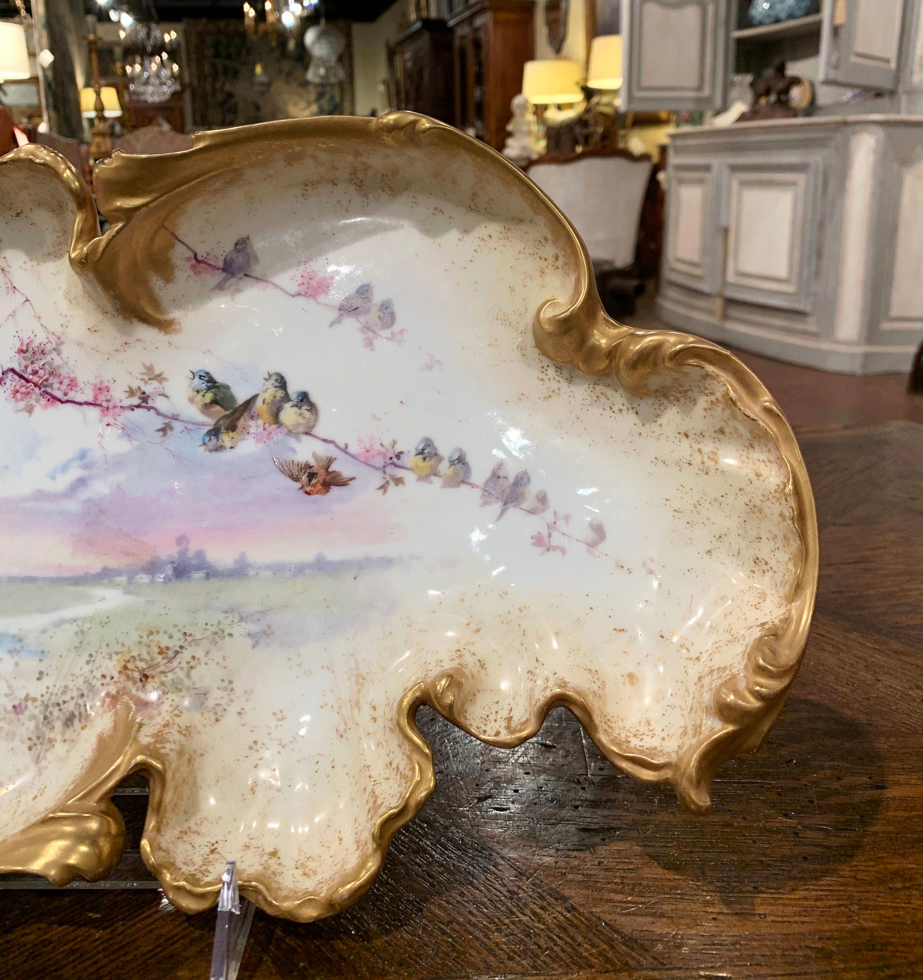 Mid-19th Century French Hand Painted and Gilt Porcelain Dish with Bird Decor 3