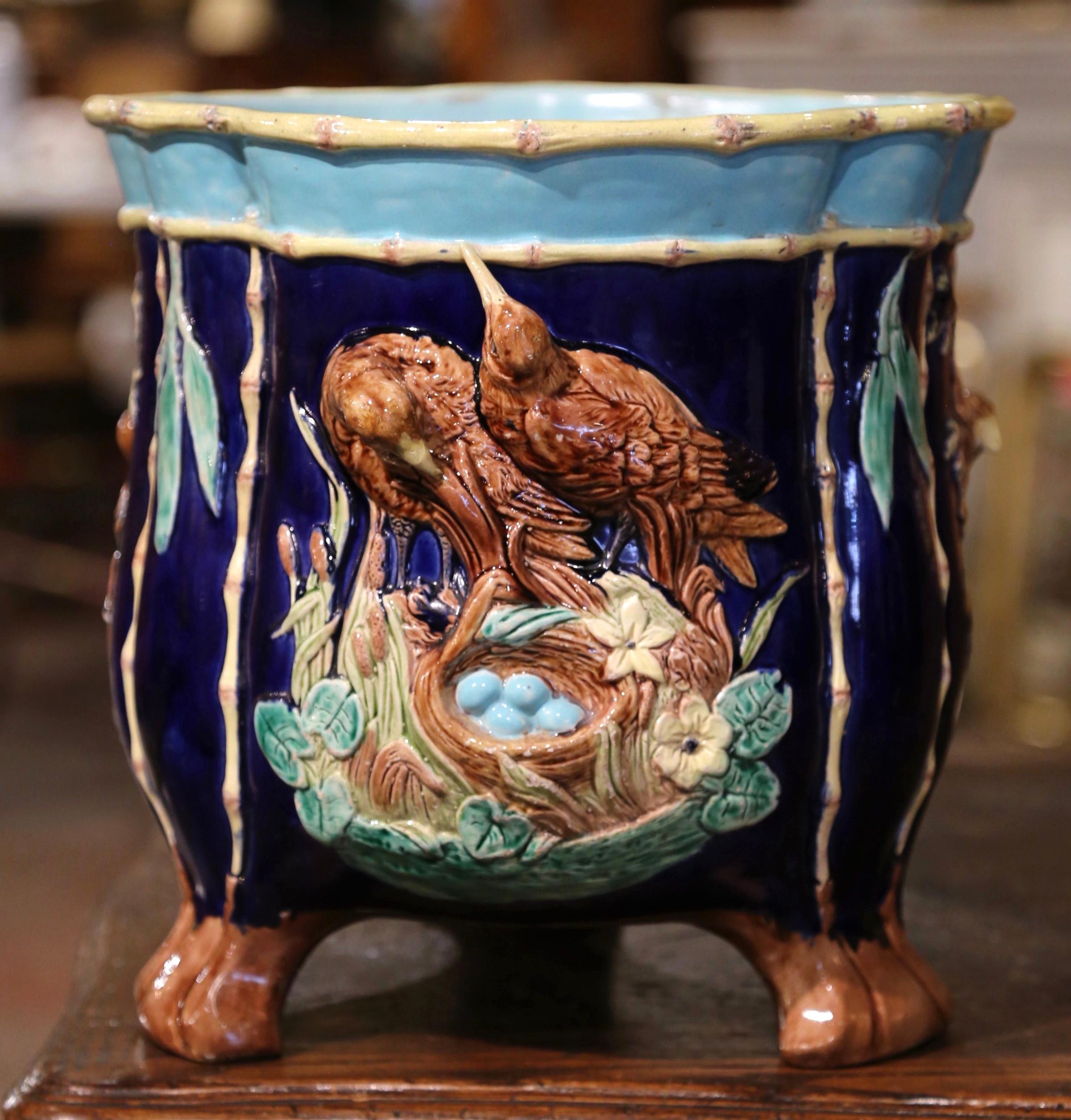 Hand-Crafted Mid-19th Century French Hand Painted Ceramic Barbotine Cache Pot with Bird Decor For Sale