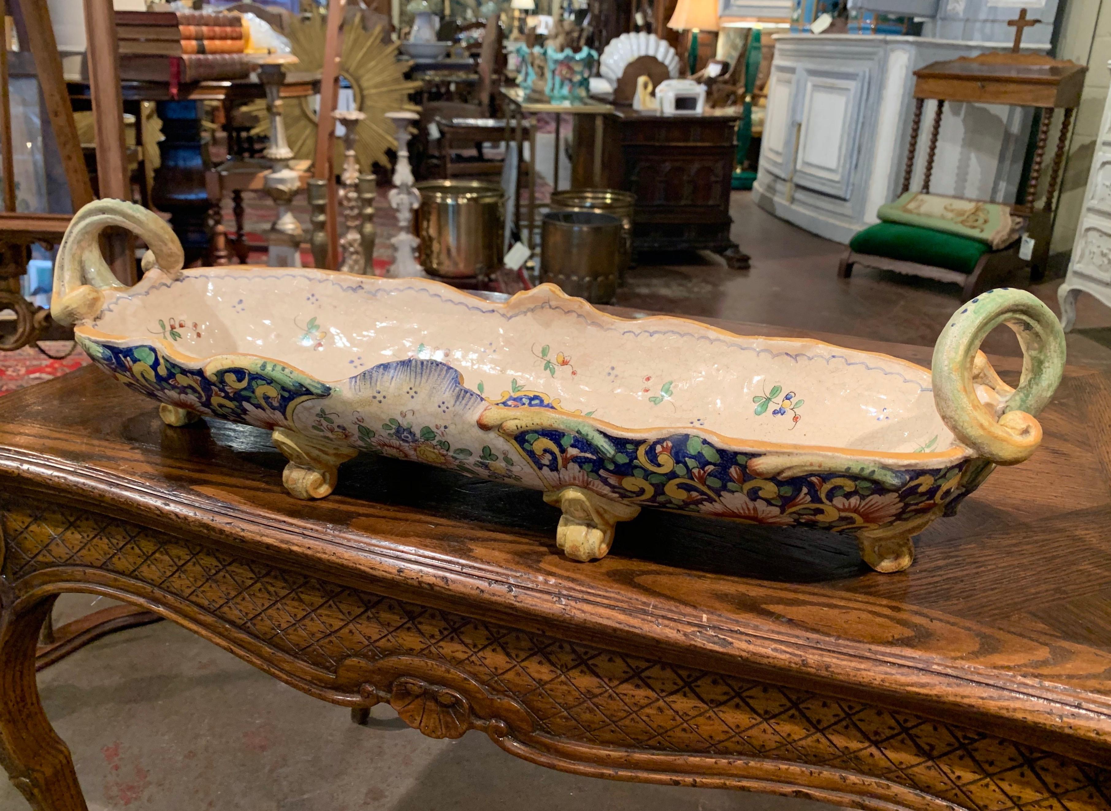 Mid-19th Century French Hand Painted Faience Jardinière from Rouen In Excellent Condition For Sale In Dallas, TX