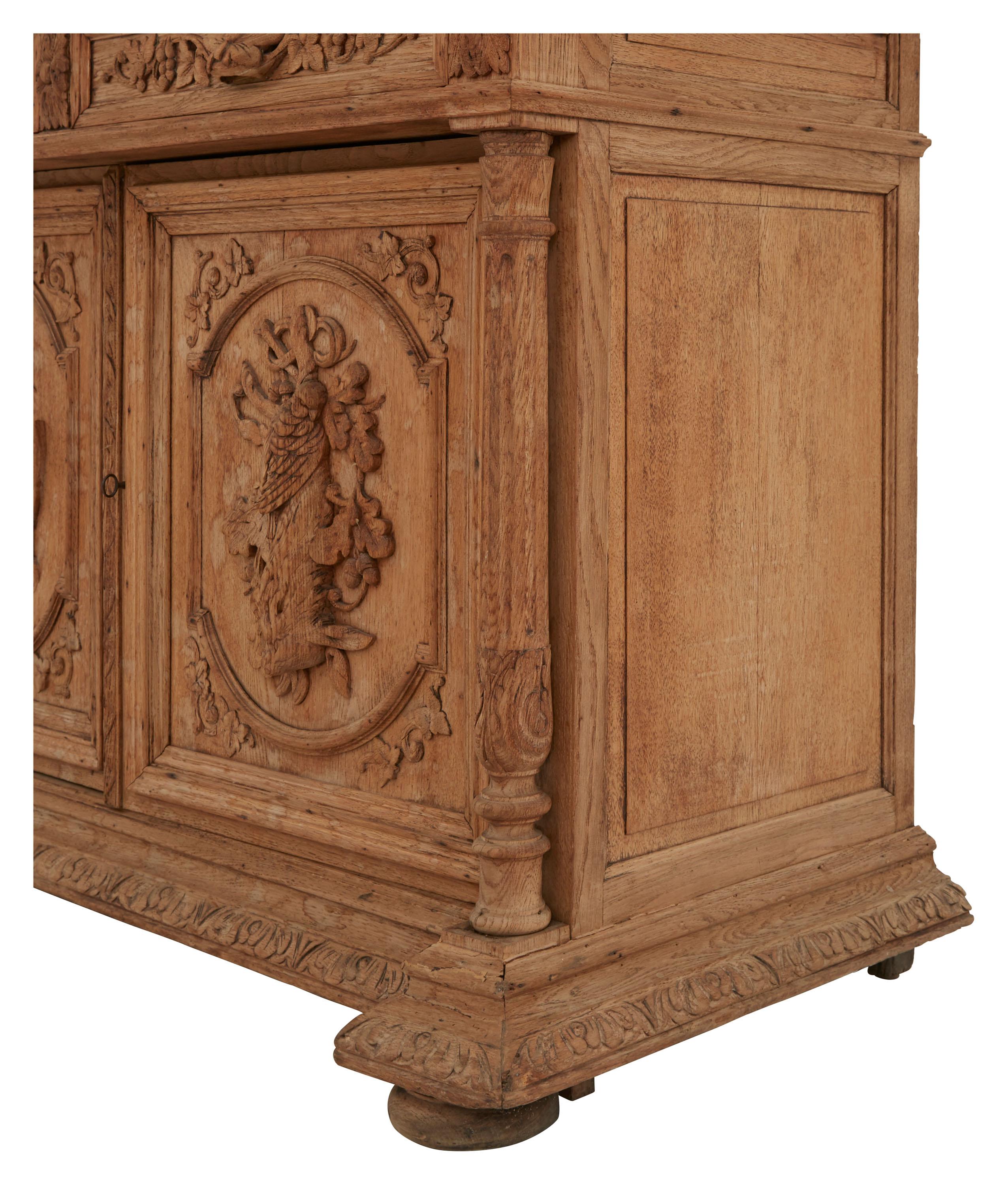 Mid-19th Century French Hunt Cabinet 6
