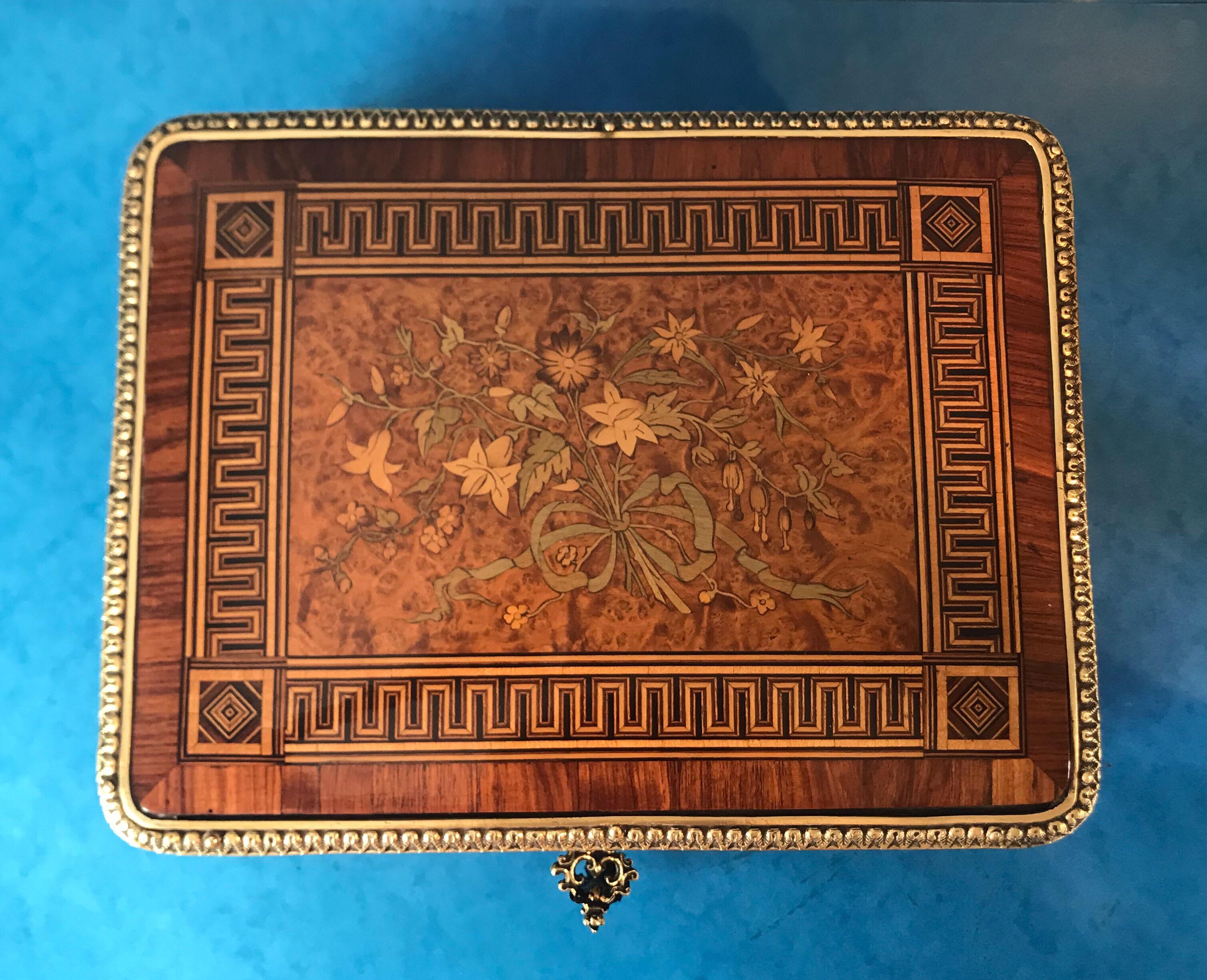Mid-19th Century French Kingwood Cross Banded Box 2