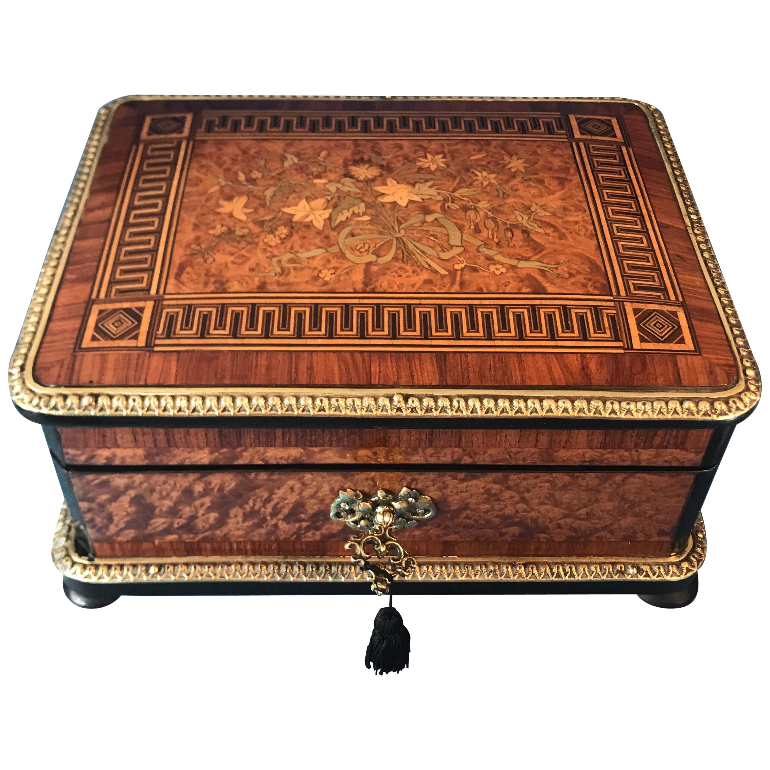 Mid-19th Century French Kingwood Cross Banded Box
