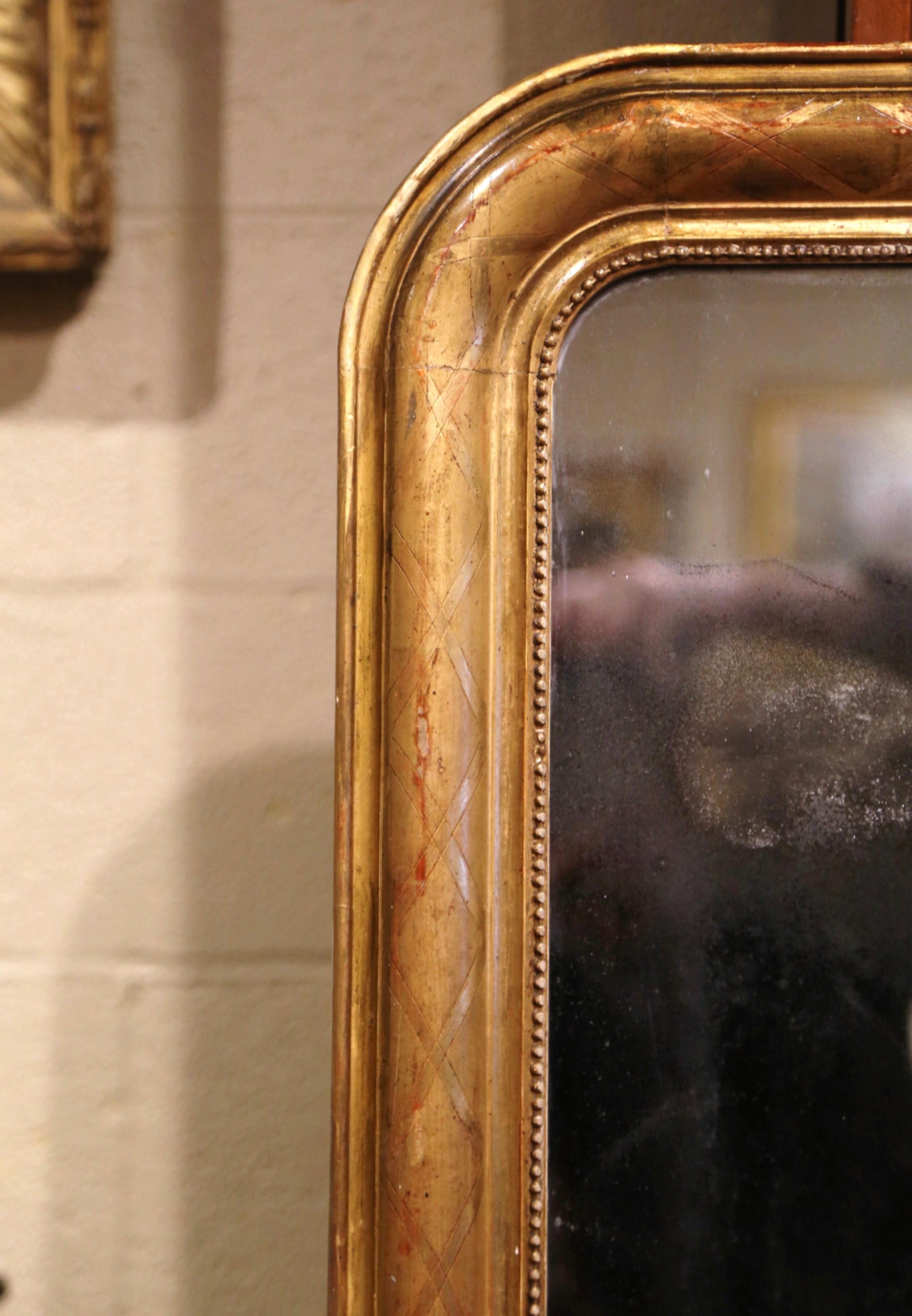 Hand-Carved Mid-19th Century French Louis Philippe Giltwood Mirror with Engraved Decor