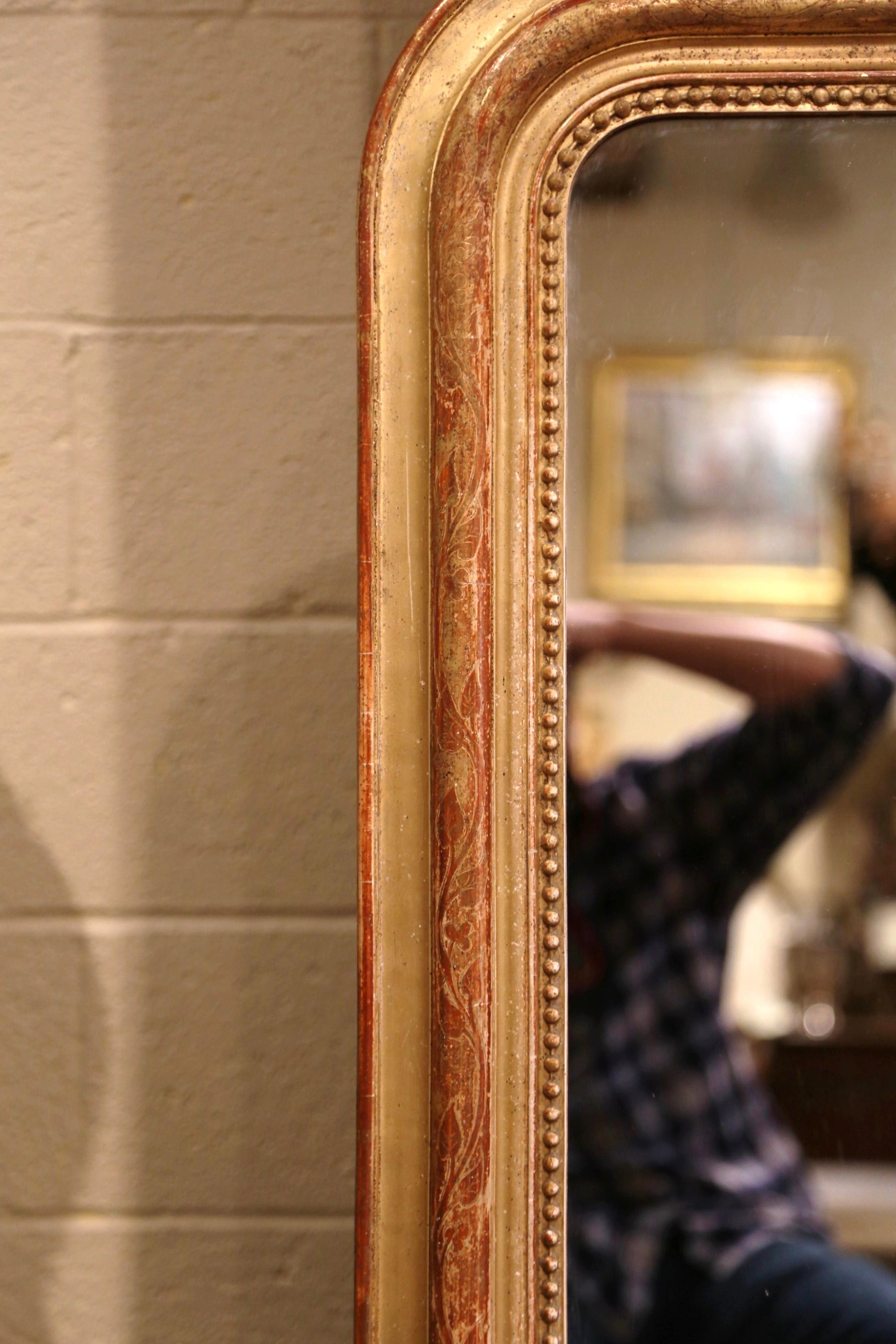 Mercury Glass Mid-19th Century French Louis Philippe Giltwood Mirror with Engraved Decor