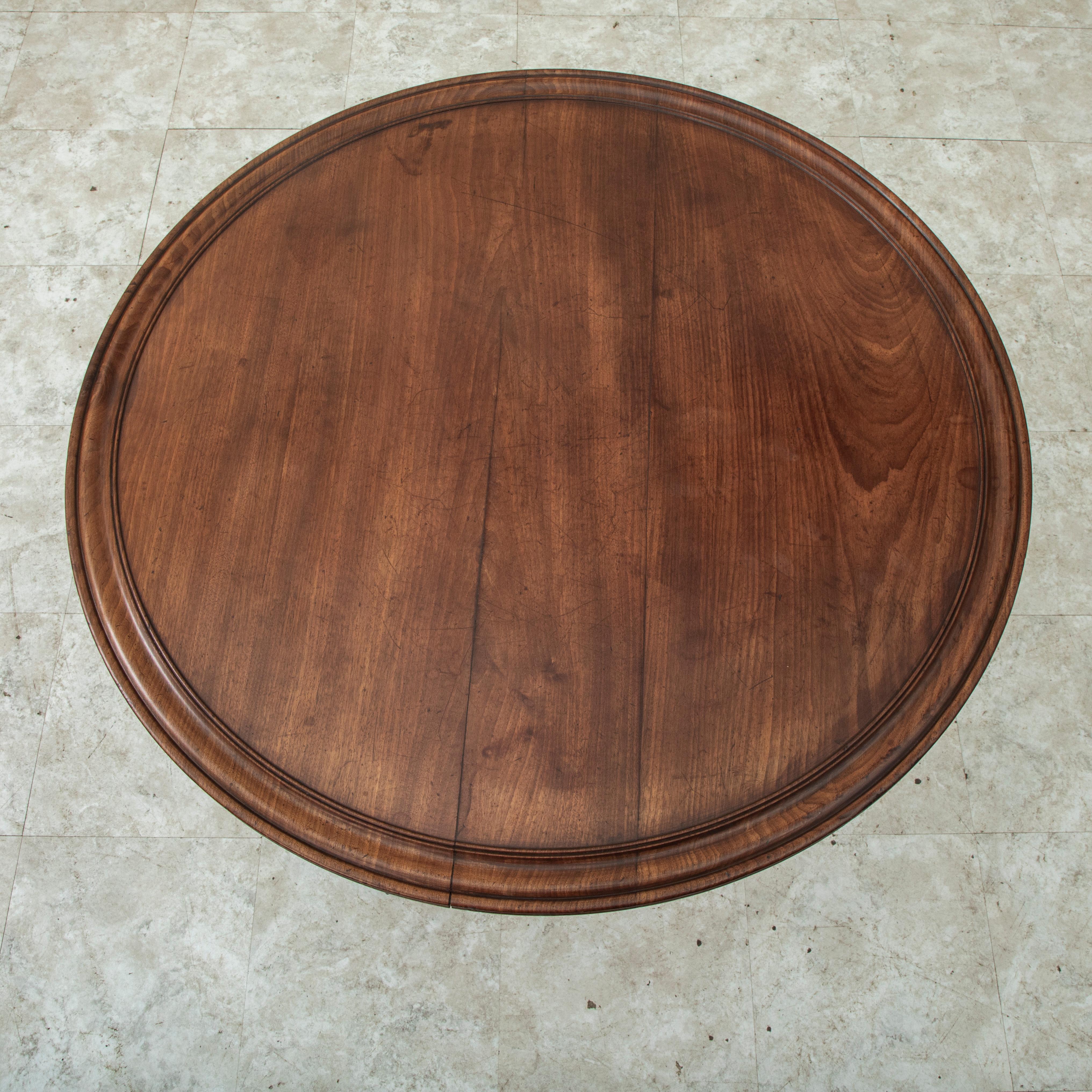 Mitte des 19. Jahrhunderts Französisch Louis Philippe Periode Esche Tilt Top Pedestal Tisch im Angebot 3