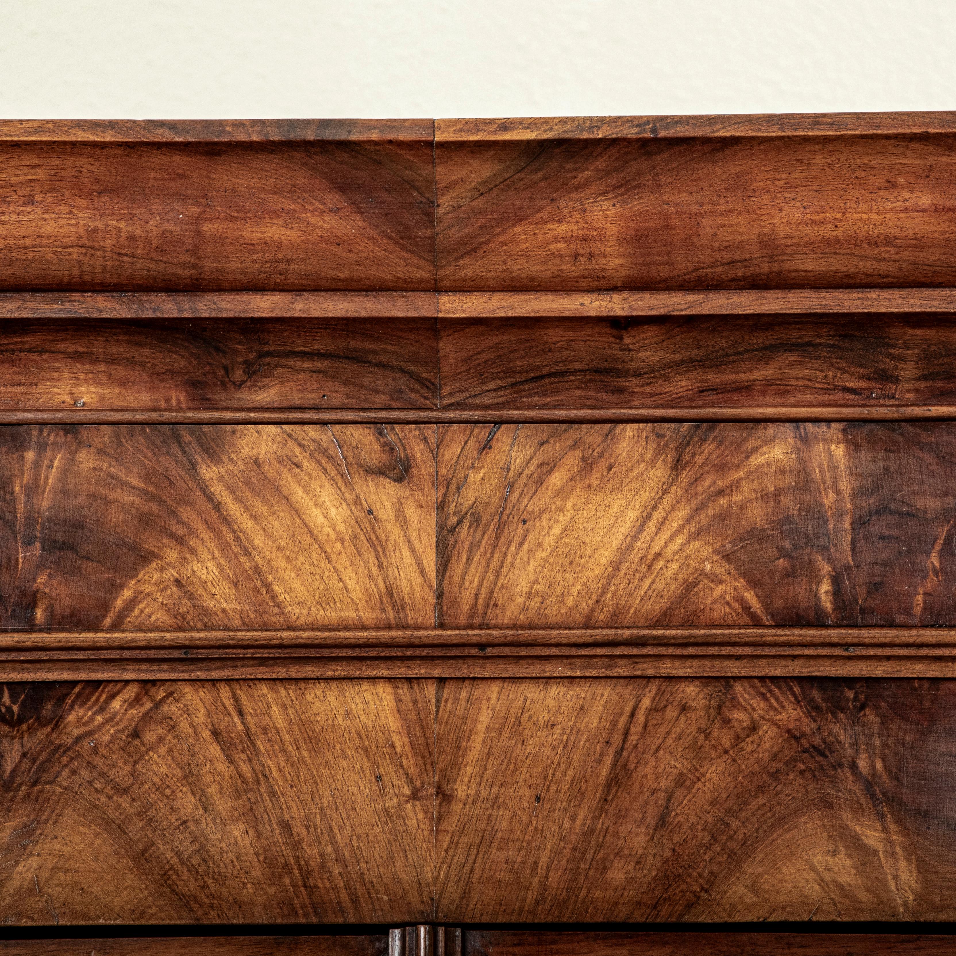 Mid-19th Century French Louis Philippe Period Burl Walnut Armoire or Wardrobe For Sale 10