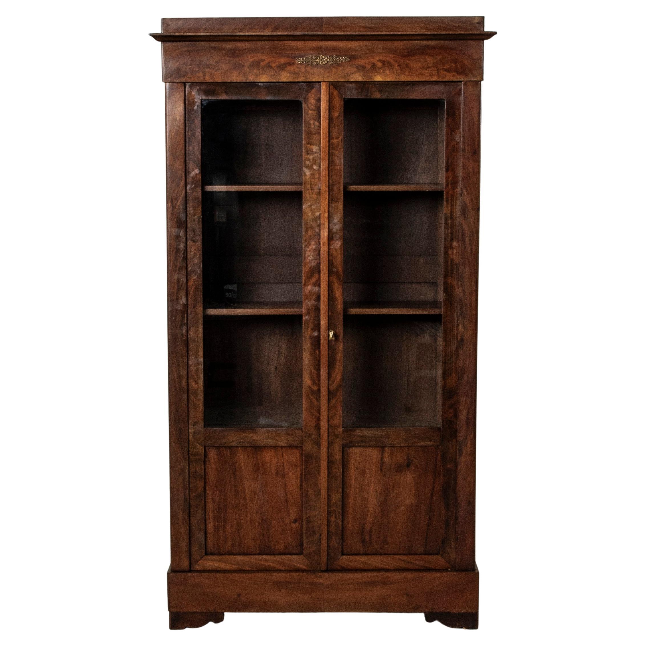 Bibliothèque en acajou d'époque Louis Philippe du milieu du 19e siècle, Bibliotheque