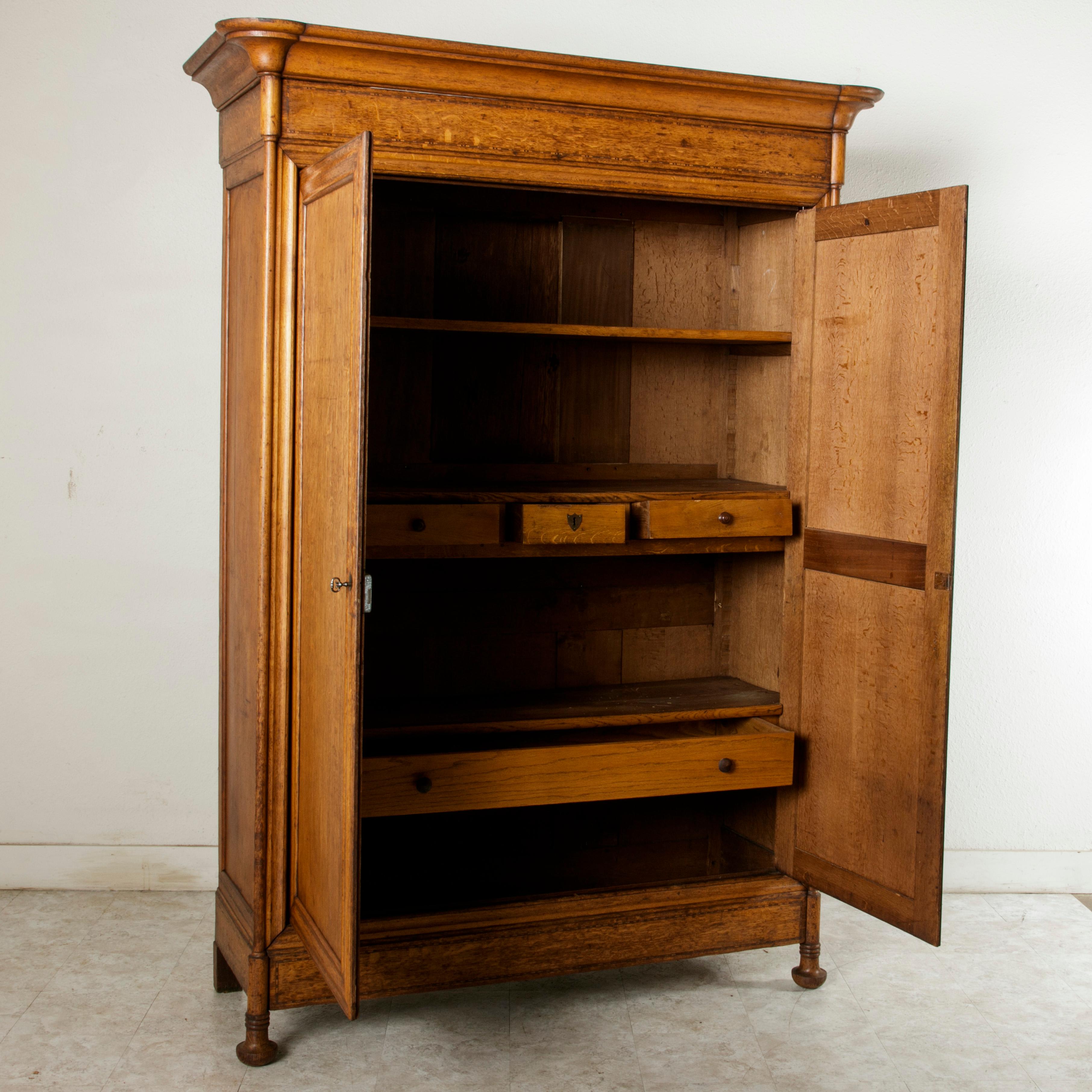 Mid-19th Century French Louis Philippe Period Oak Armoire, Cabinet 7